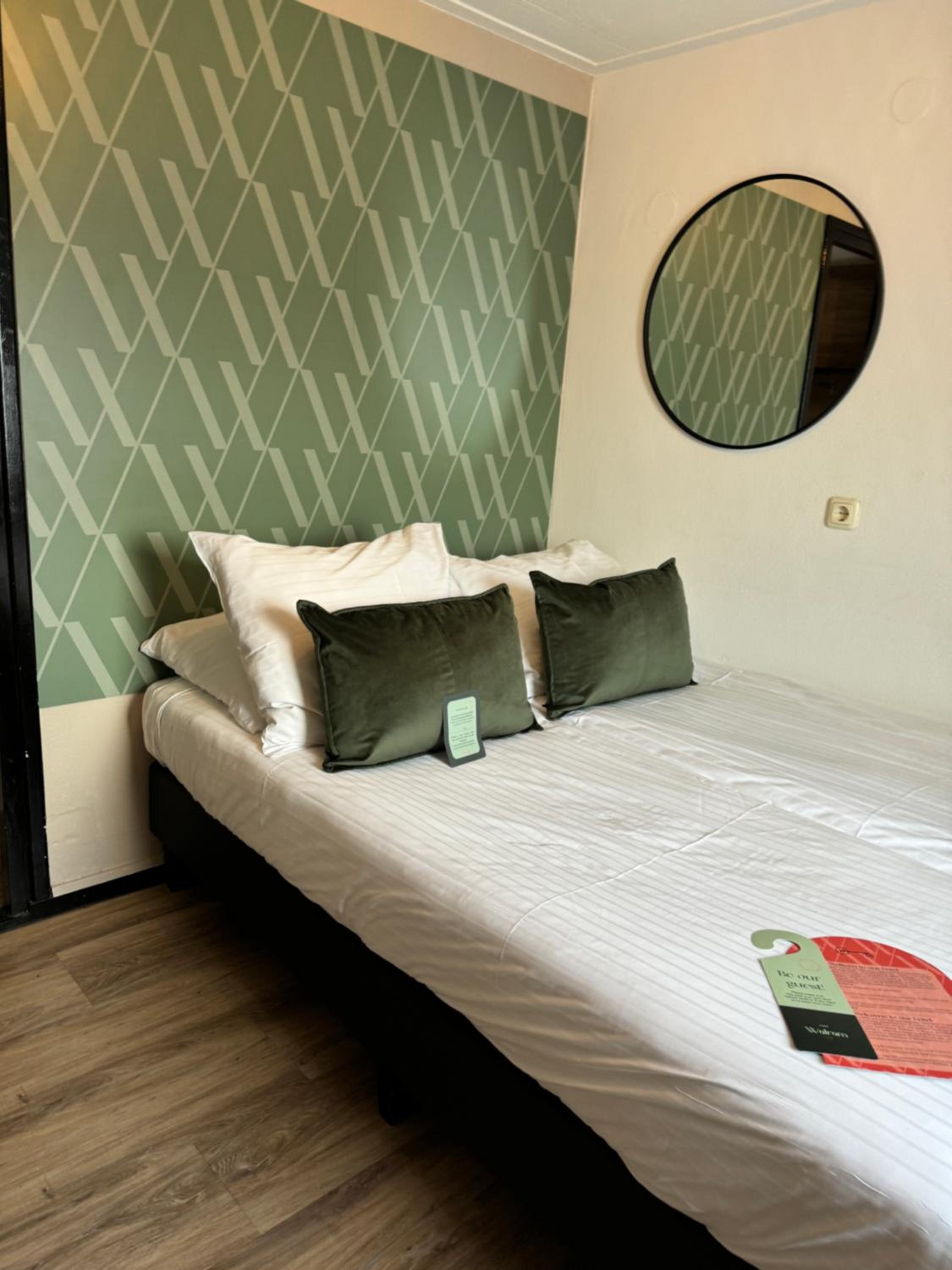 Budget Twin Room - Photo 1