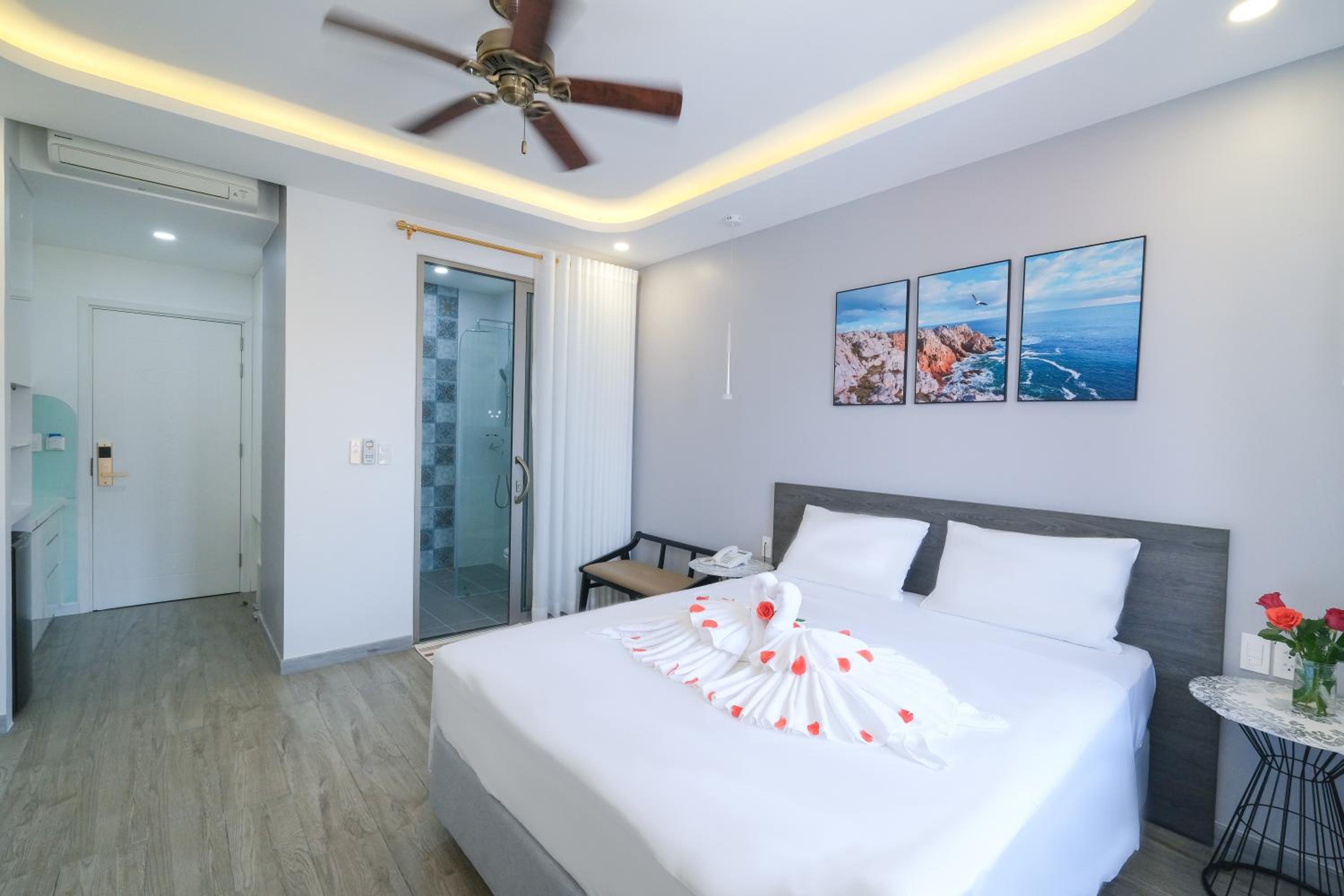 Studio with Sea View photo 1