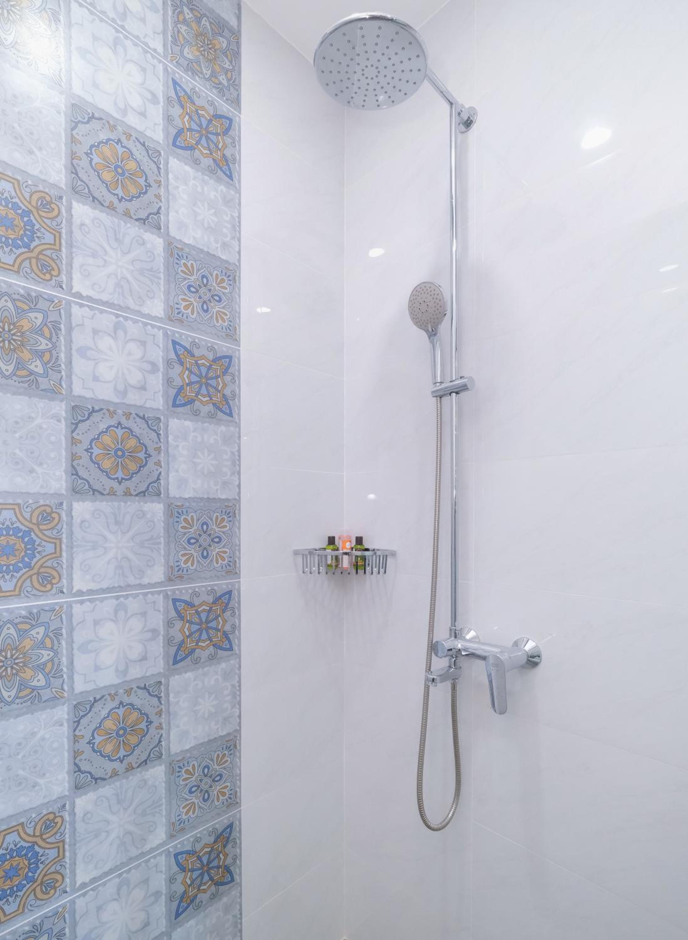 Deluxe Double Room with Side Sea View photo 3