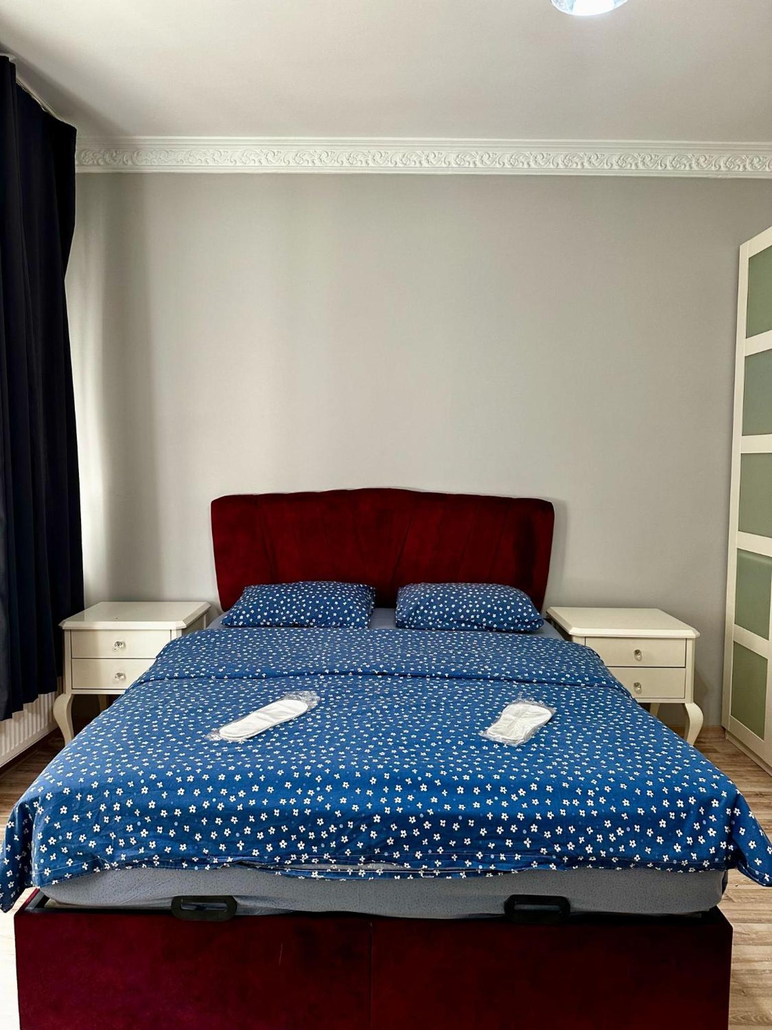 Two-Bedroom House photo 3