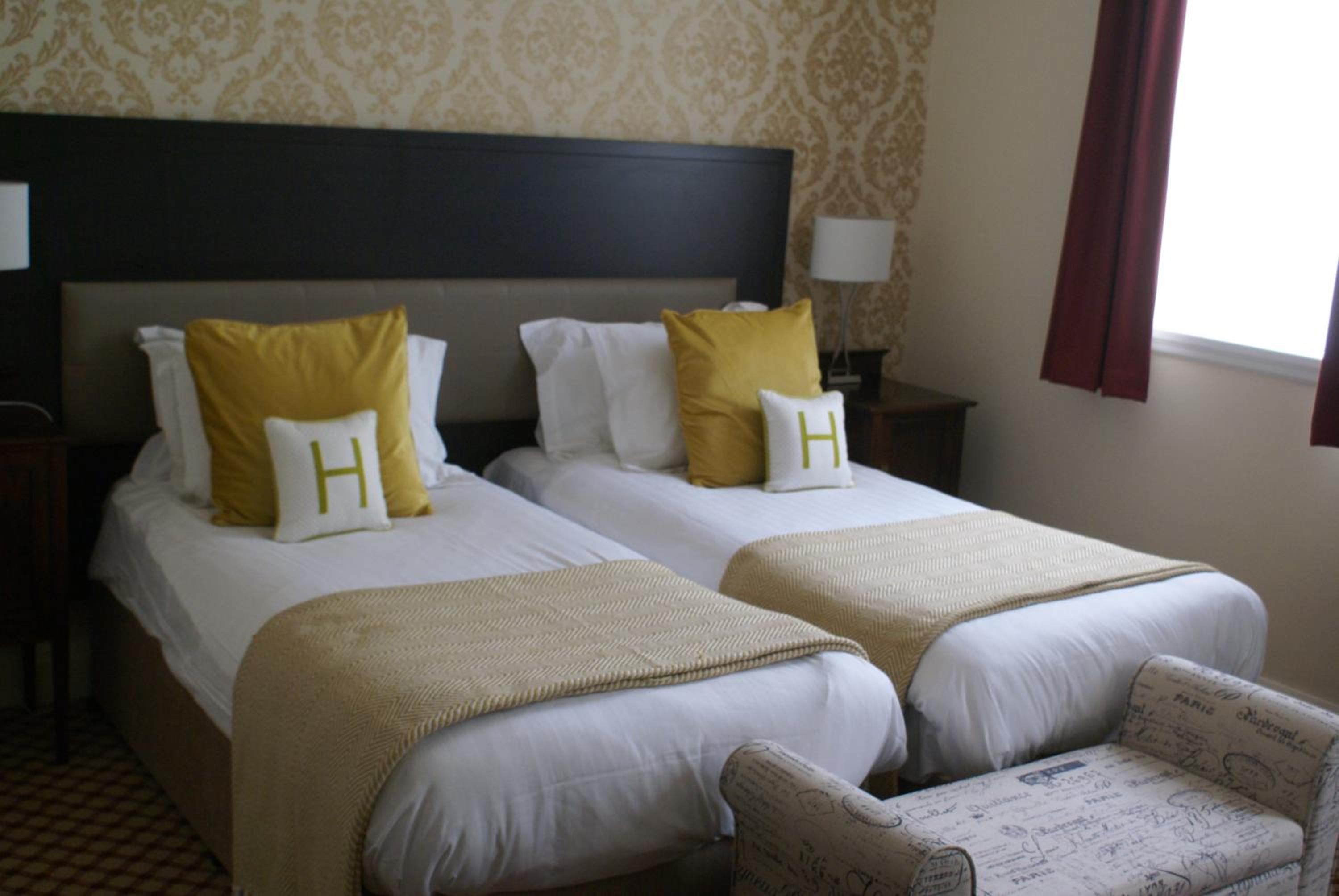 Large Double or Twin Room - Photo 4