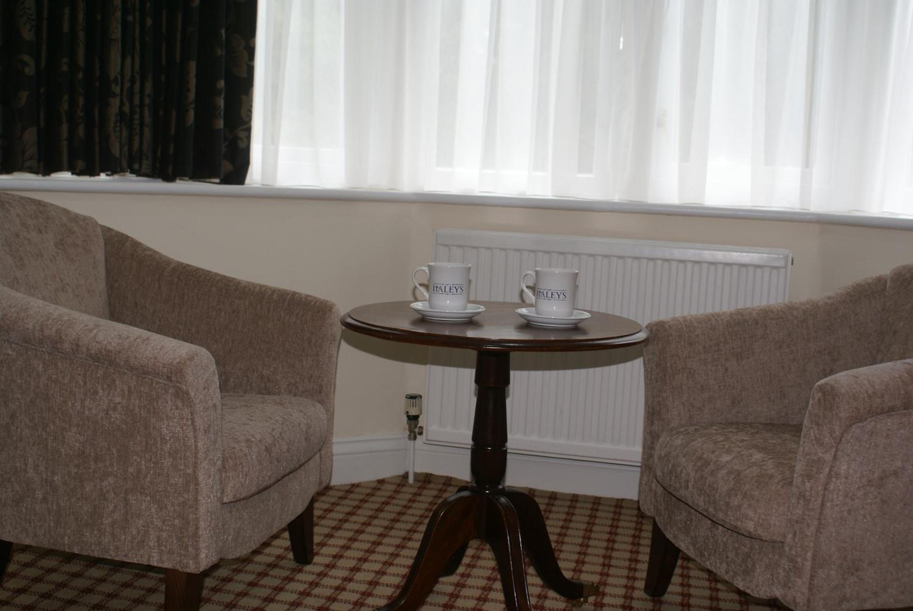 Deluxe Room - Photo 1