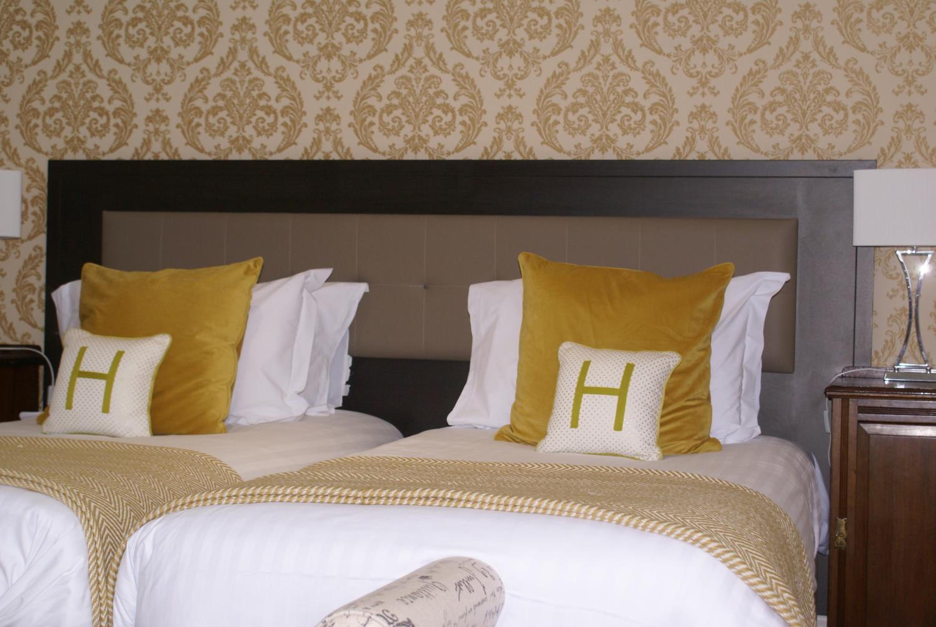 Large Double or Twin Room - Photo 17