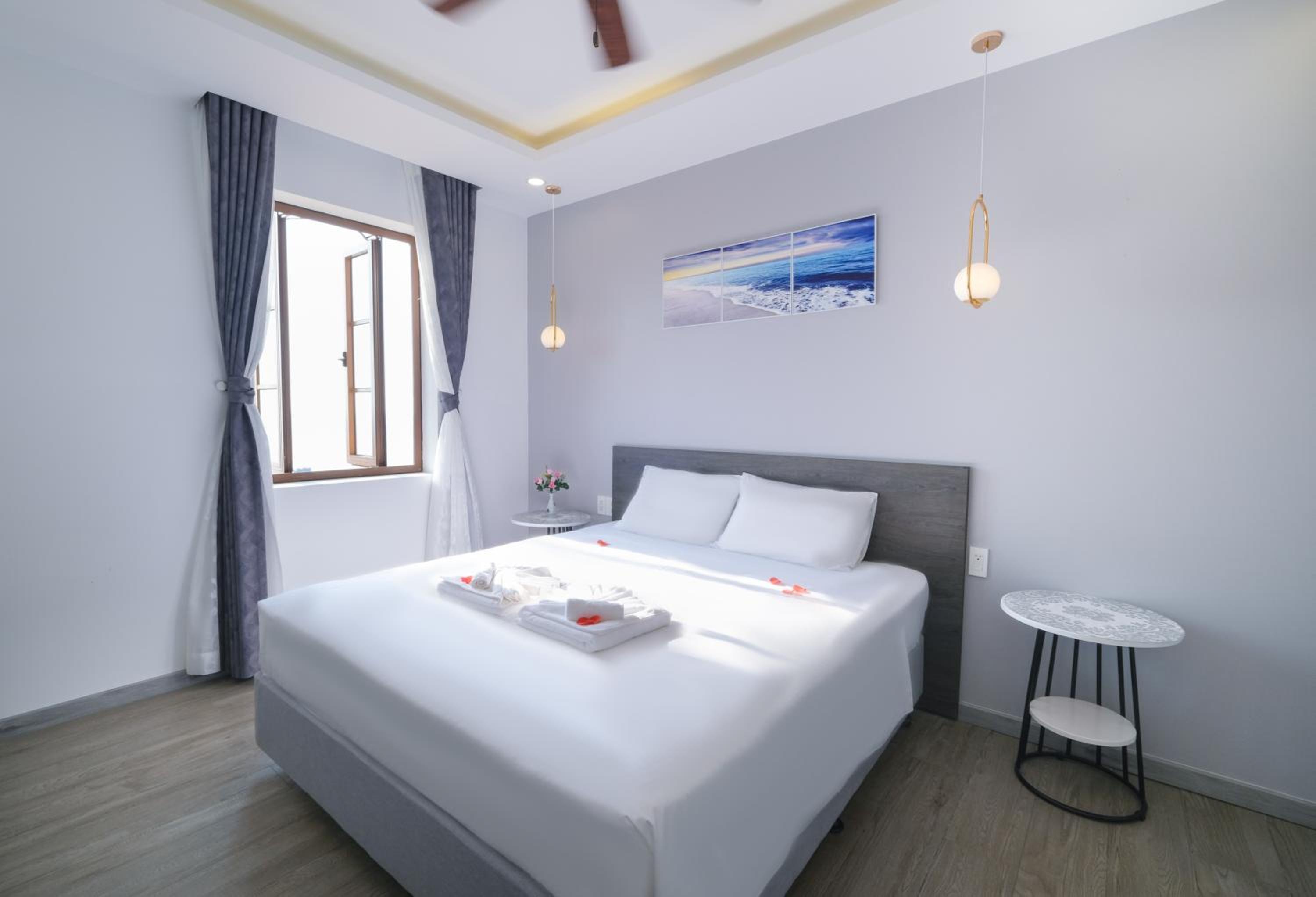 Two-Bedroom Apartment with Sea View photo 1