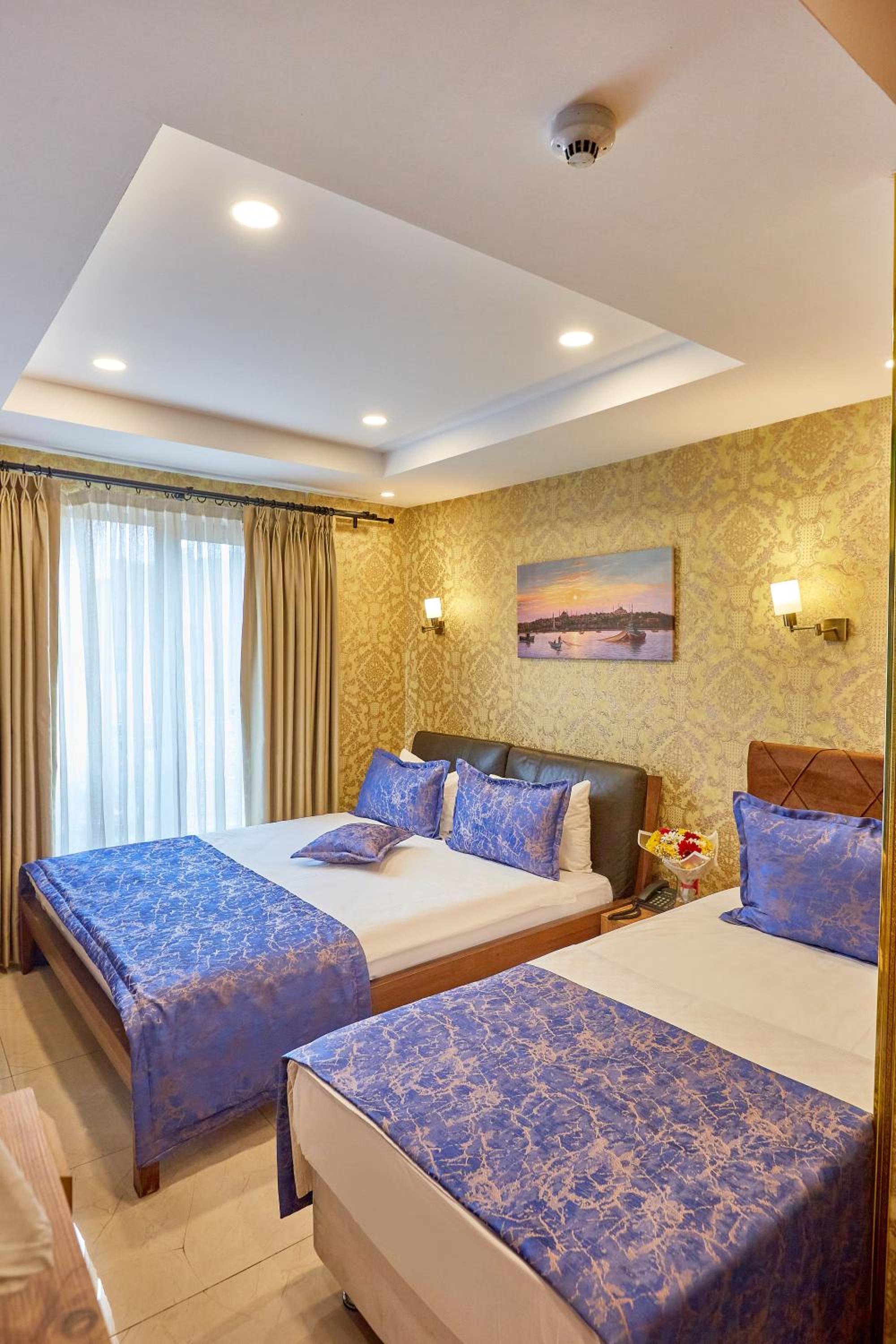 Superior Triple Room photo 1