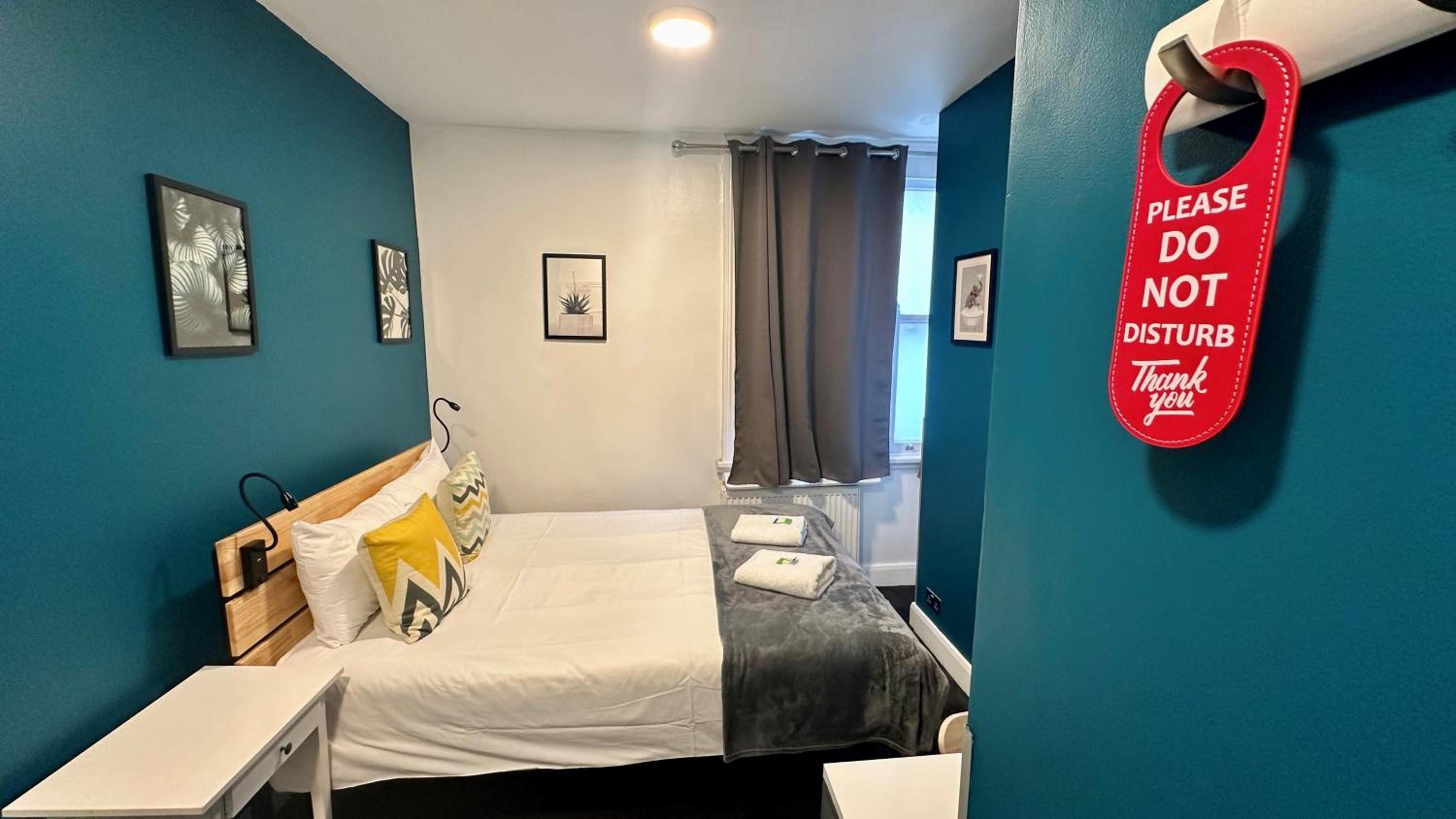 Double Room with Private Bathroom photo 1