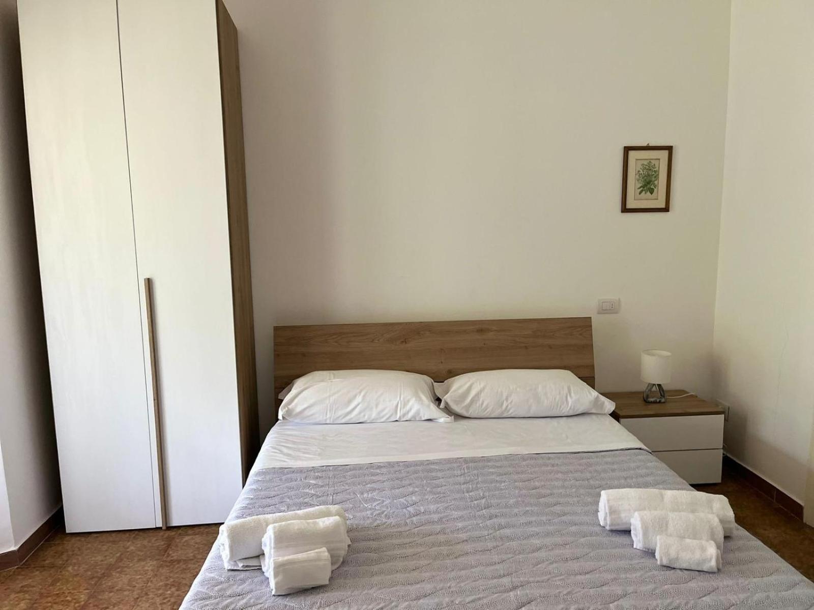 One-Bedroom House photo 1