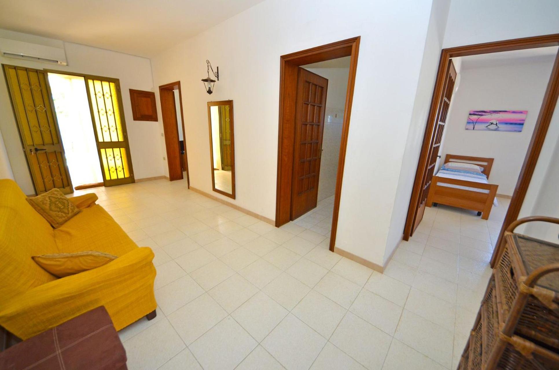 Two-Bedroom House photo 3