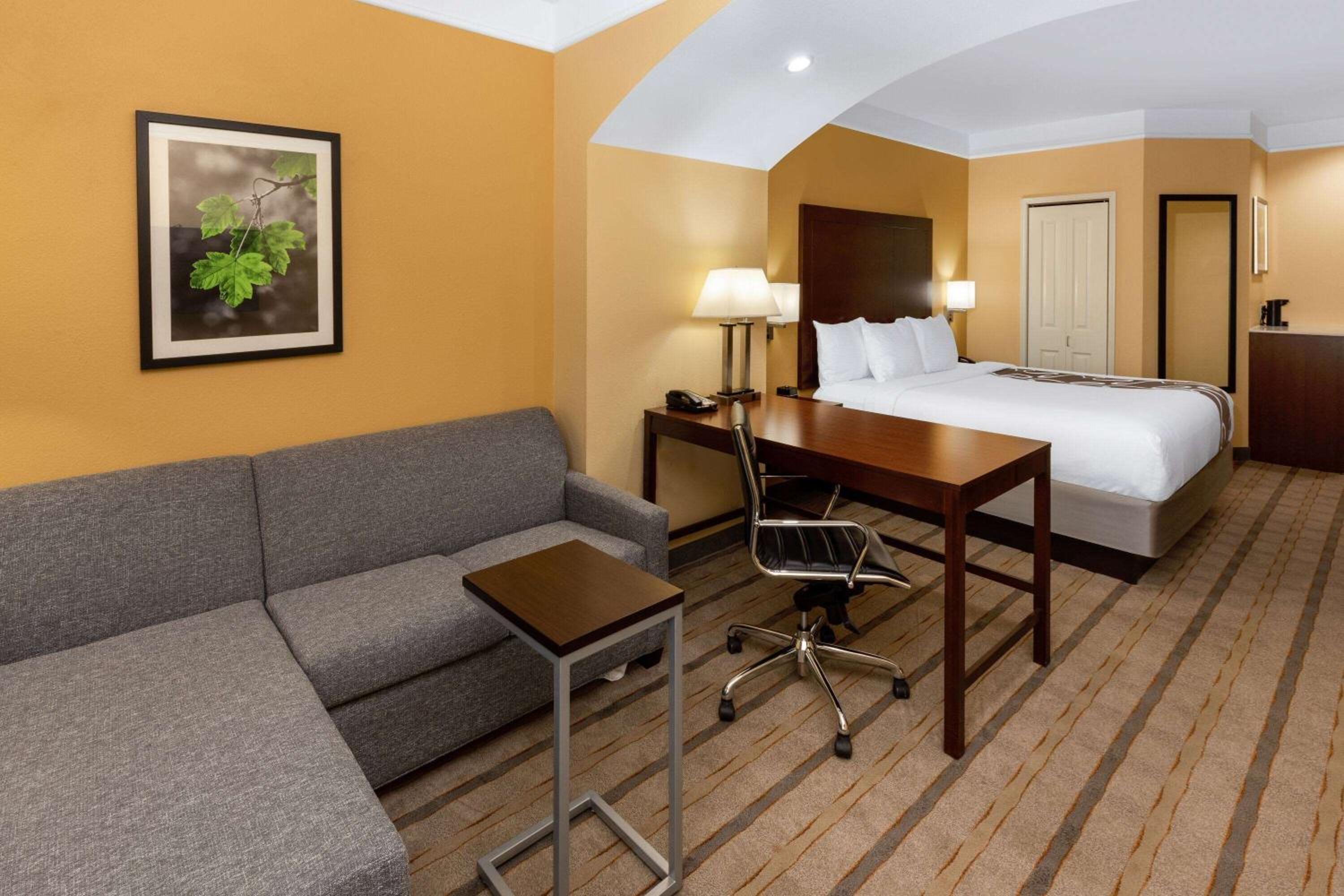 Executive King Room