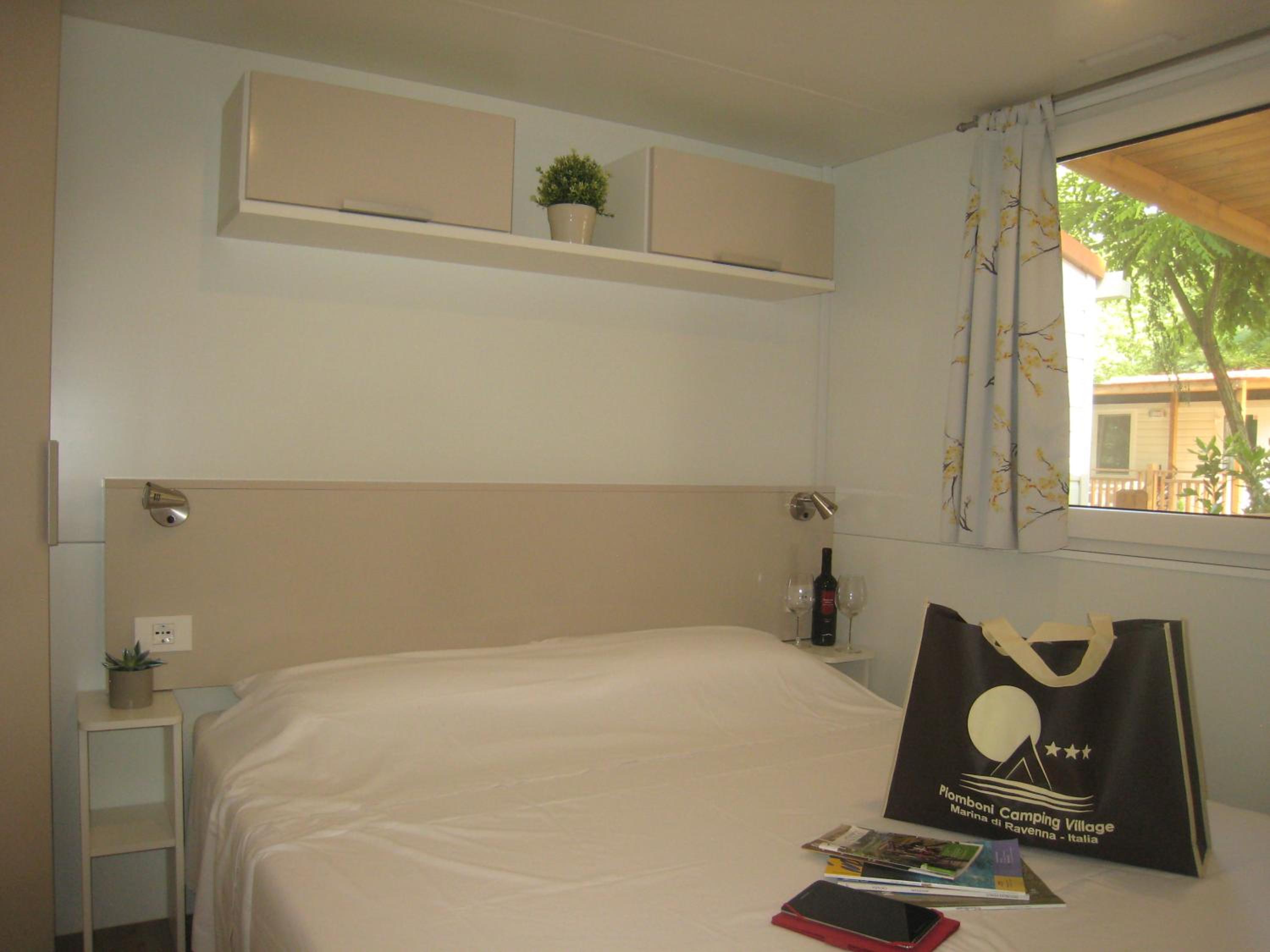 Mobile Home photo 1