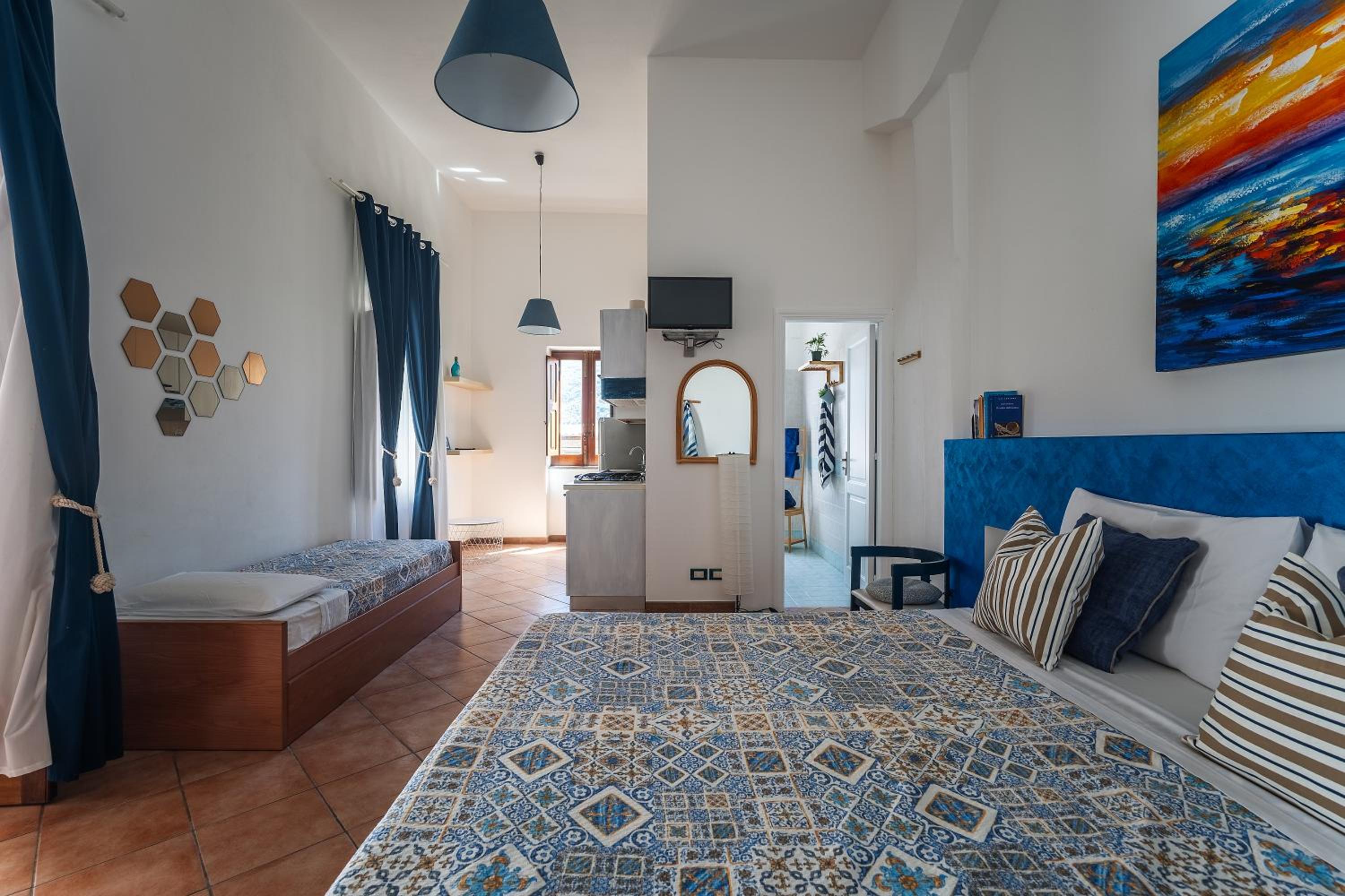 Studio with Mountain View