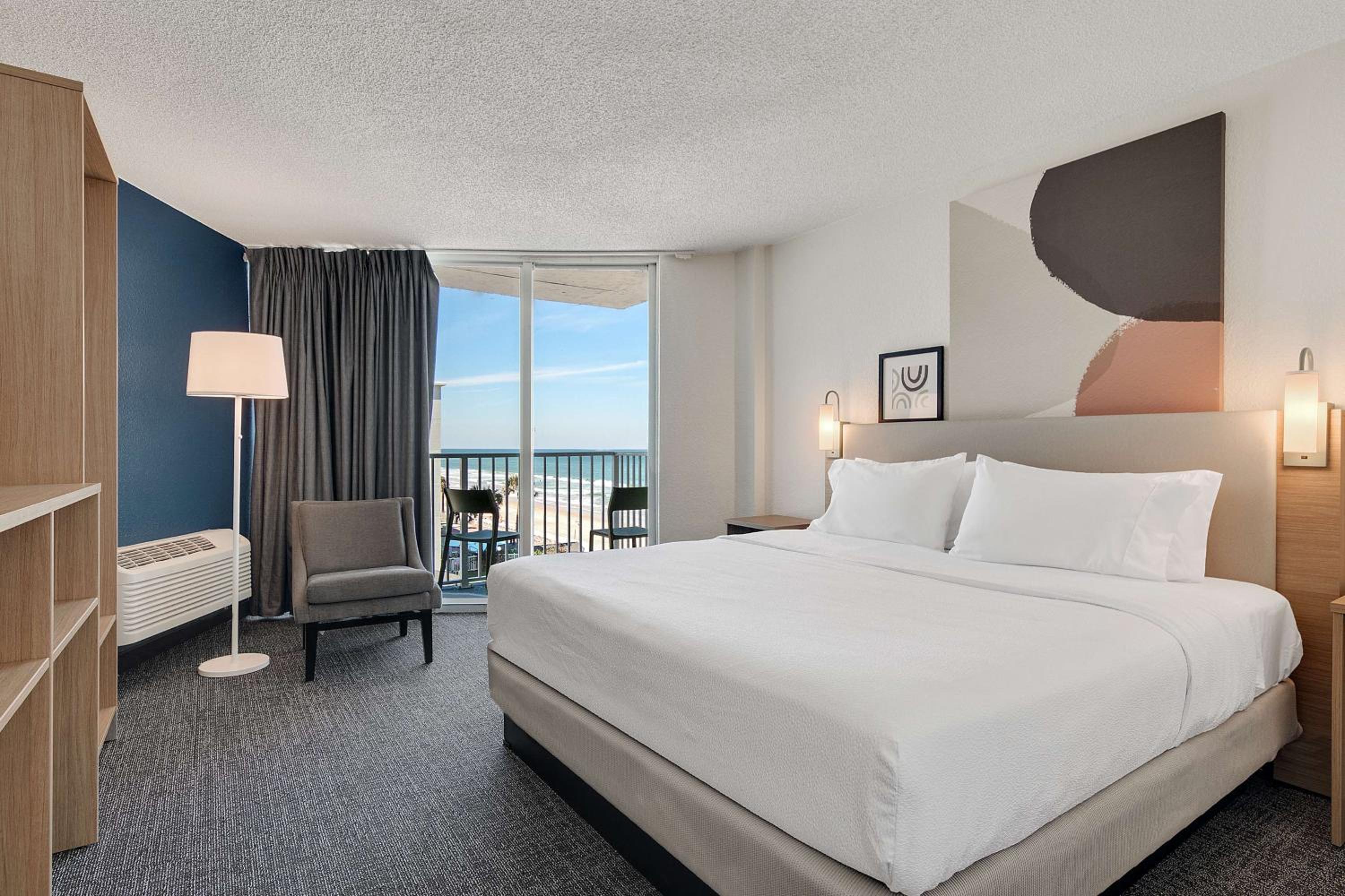 King Suite - Photo 1
