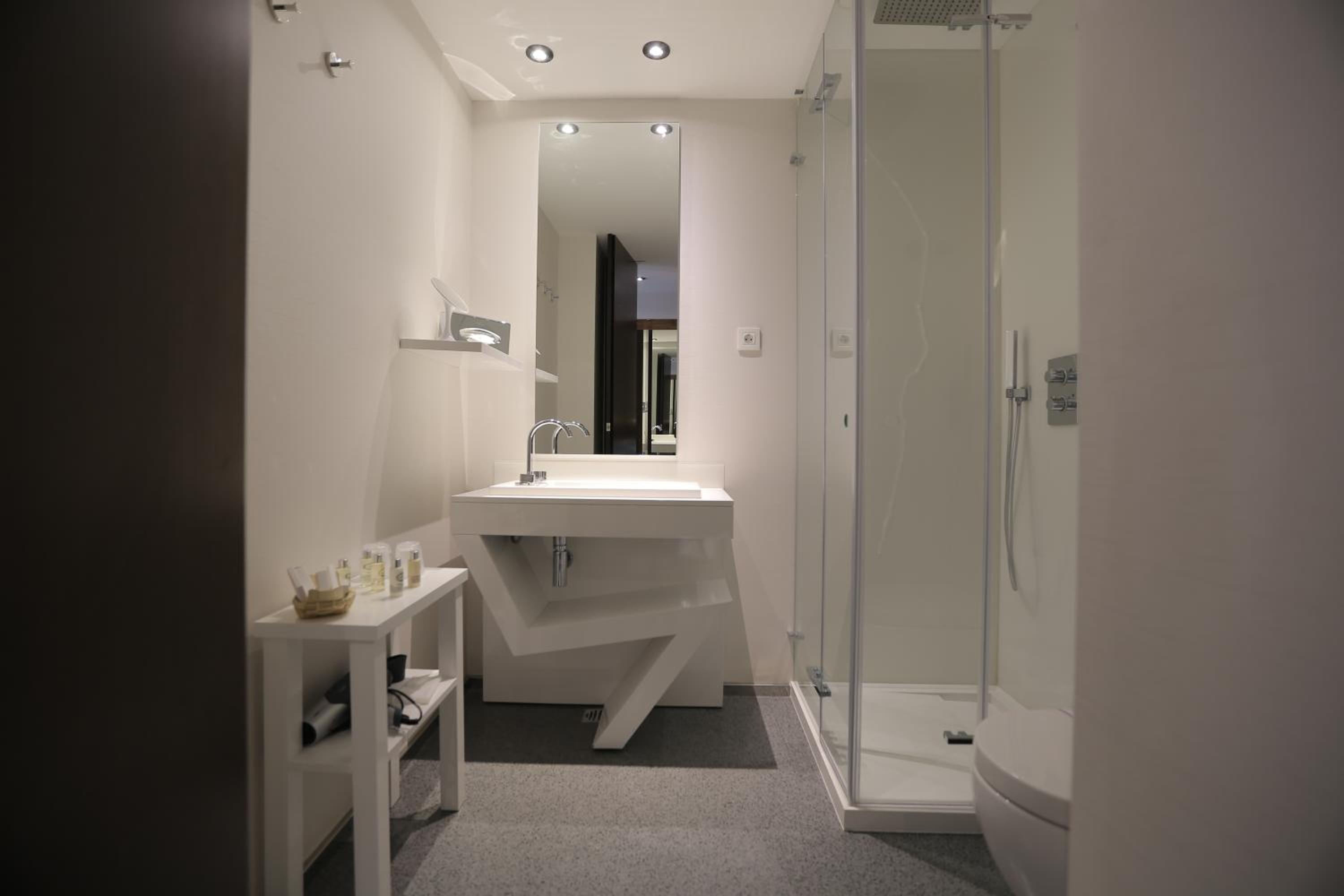 Small Double Room photo 3