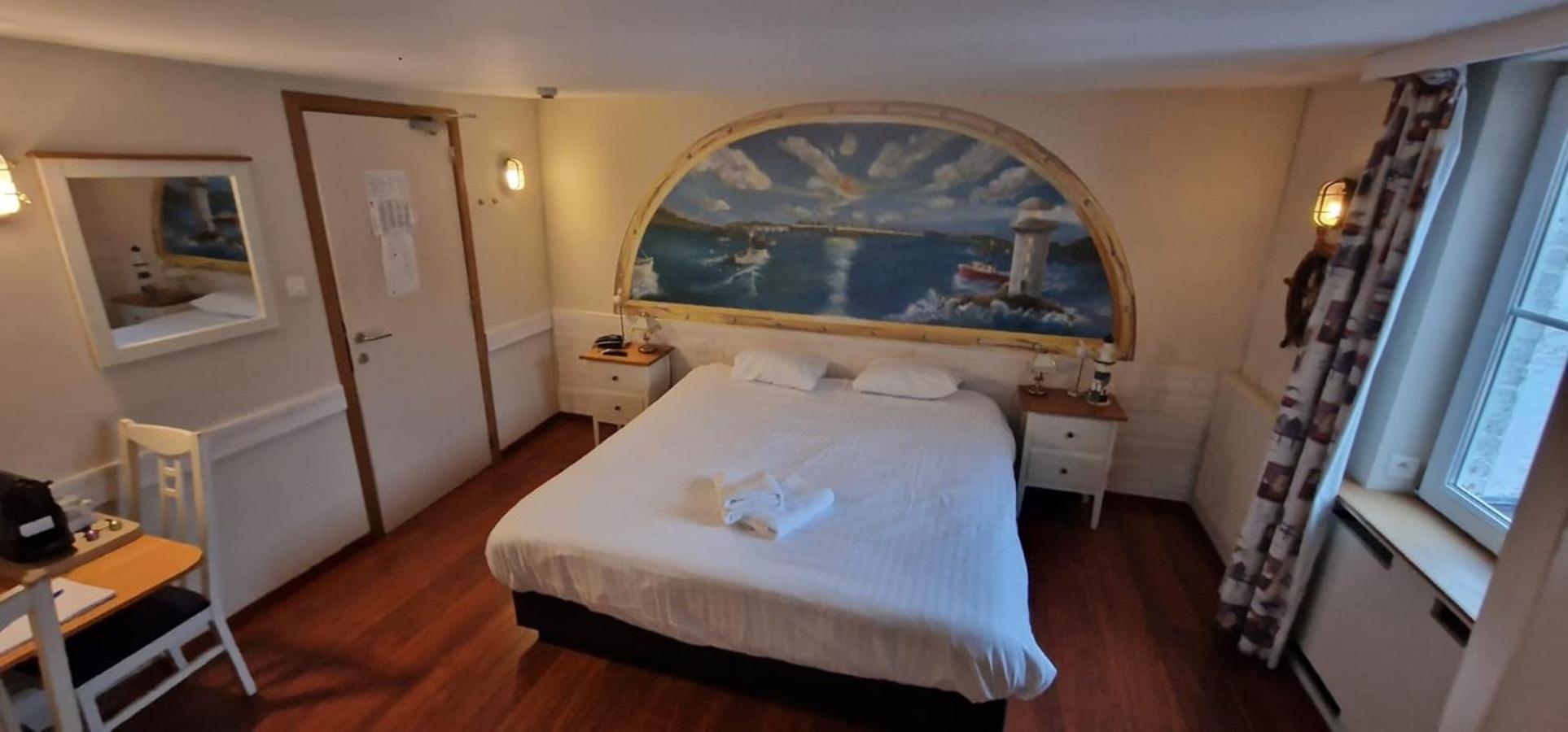 Double Room with Spa Bath - Photo 5