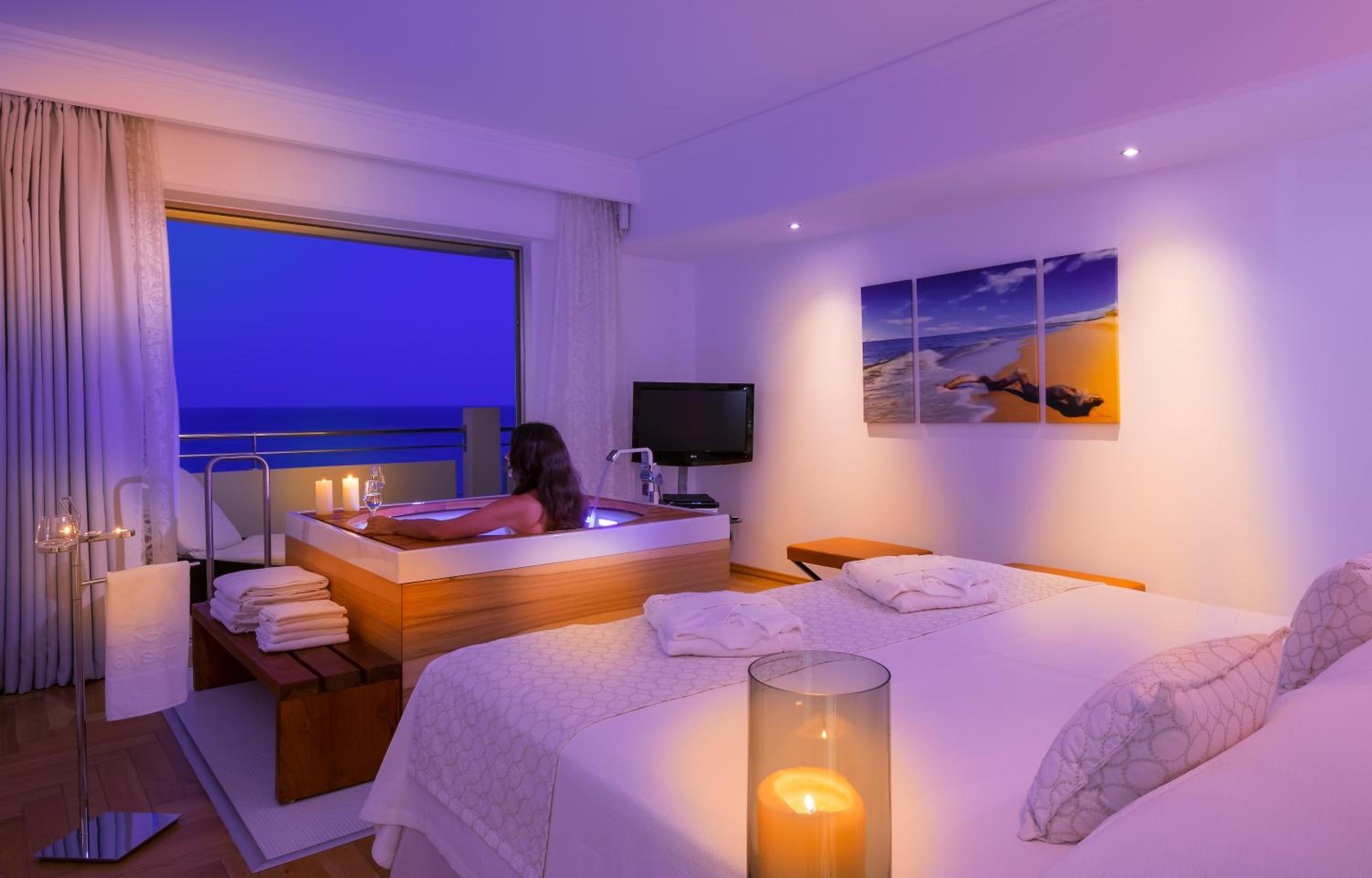 Presidential Suite with Sea View photo 2