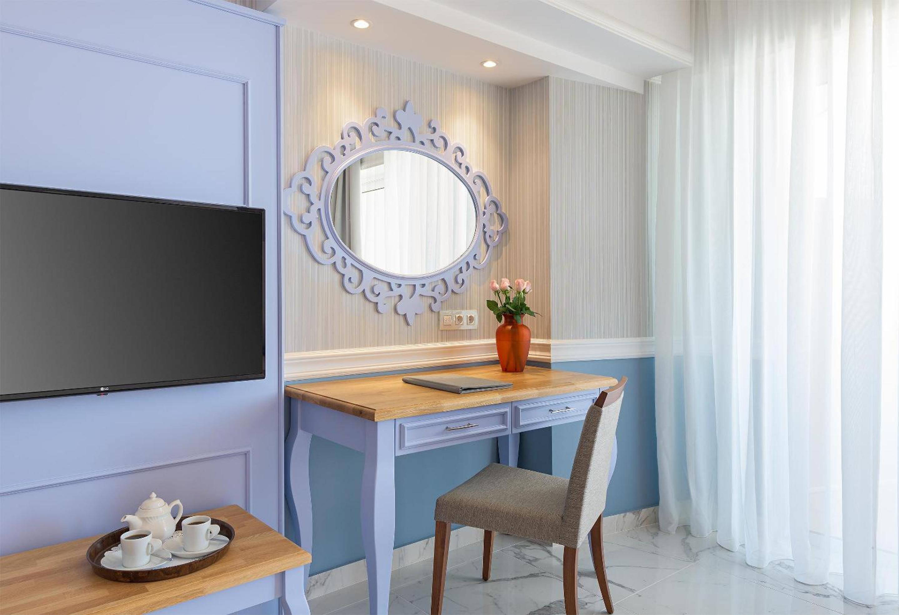 Junior Suite with Sea View photo 2