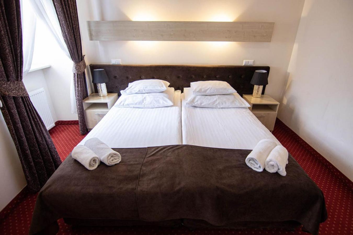 Standard Twin Room with Sofa
