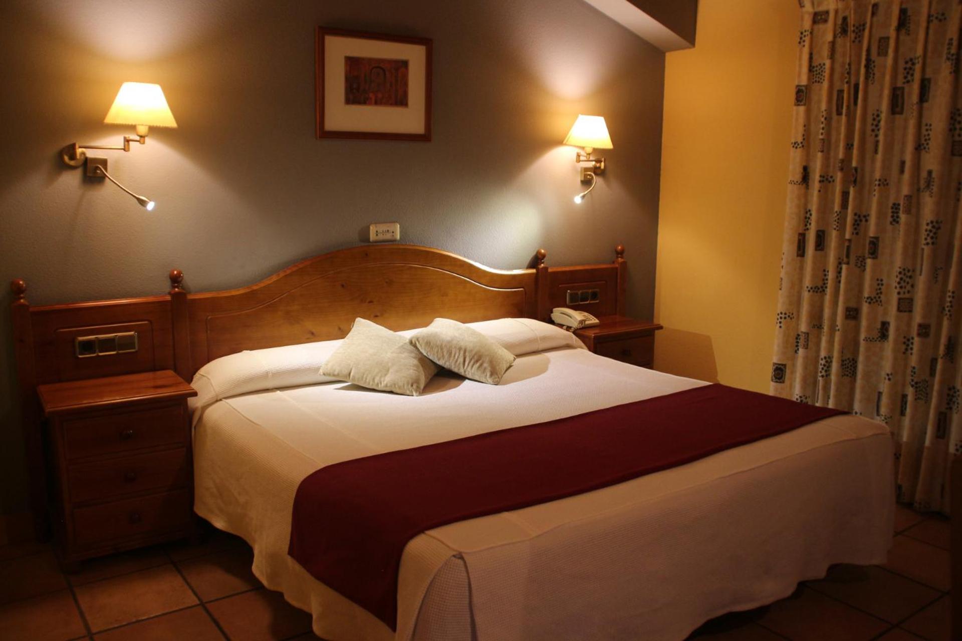 Double or Twin Room with View