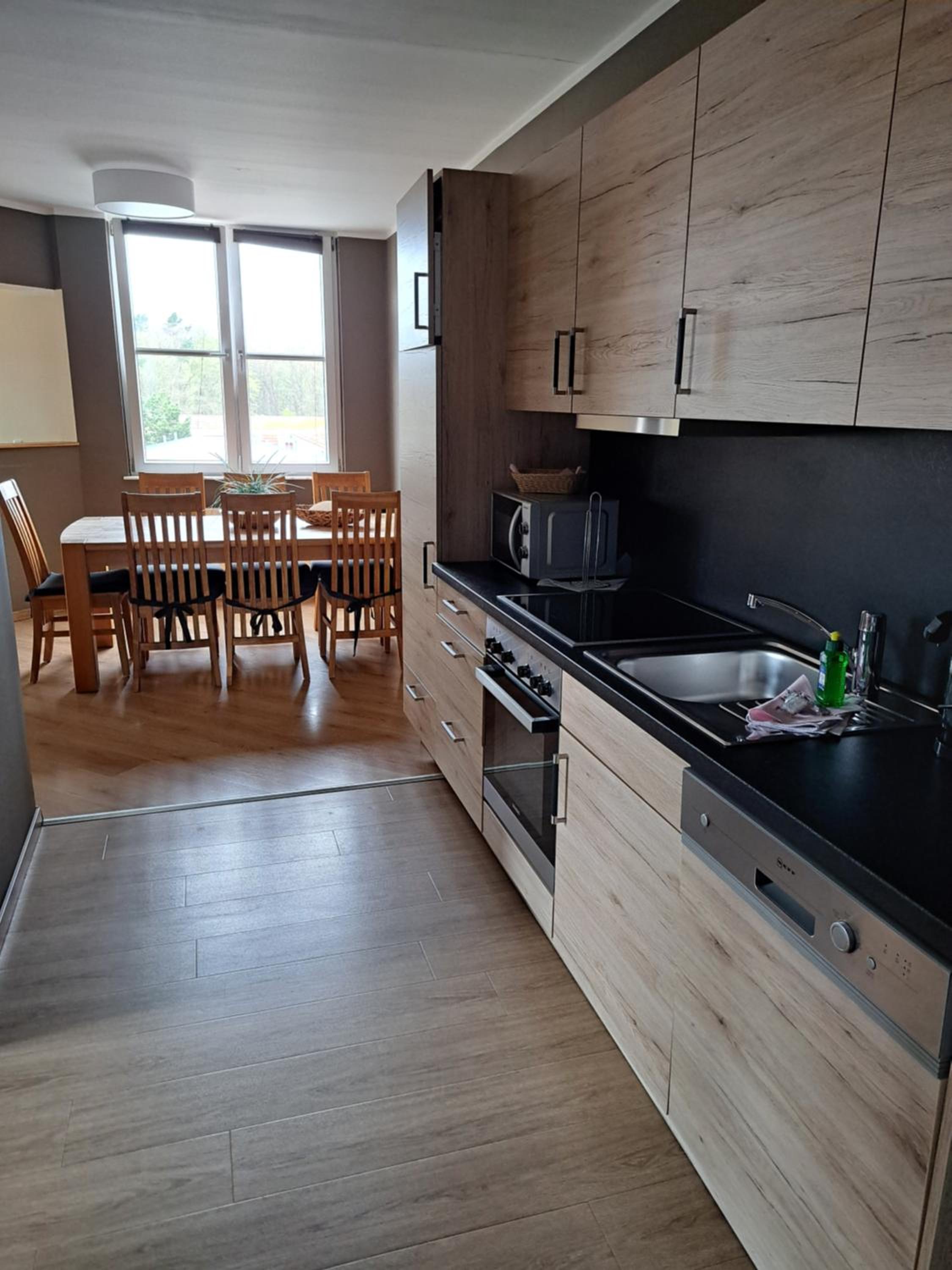 Apartment with Terrace photo 2