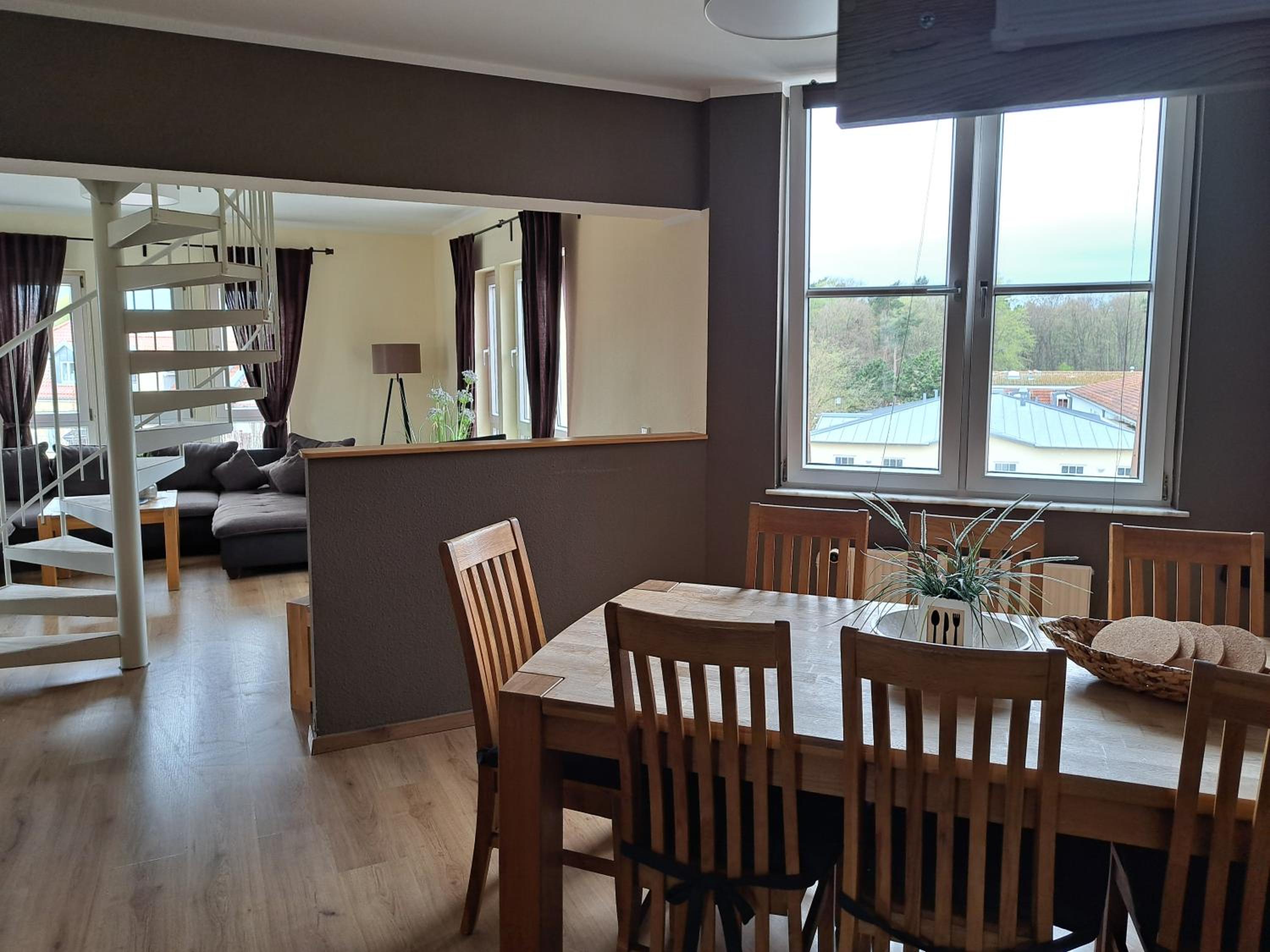 Apartment with Terrace photo 3