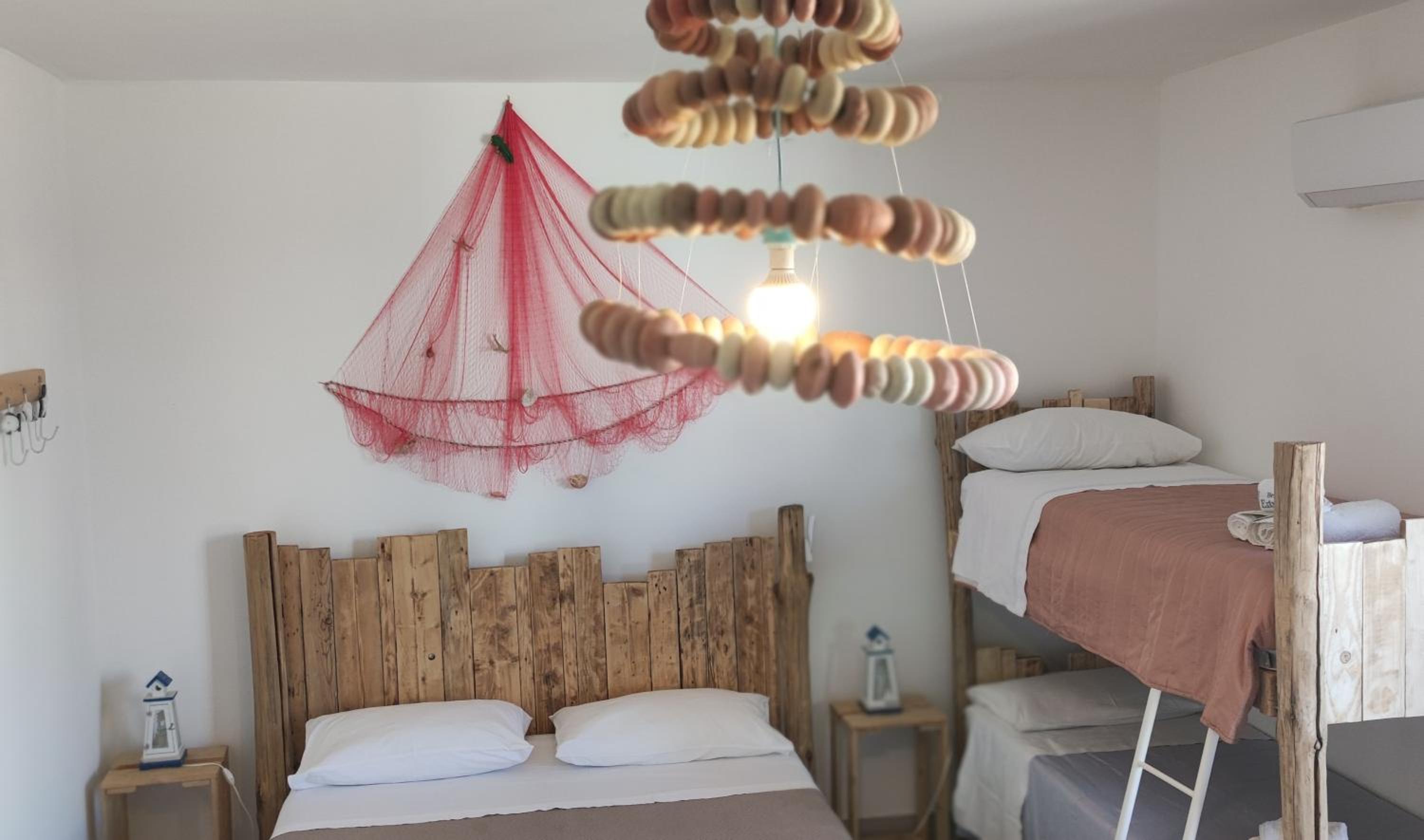 Triple Room with Balcony - Photo 40