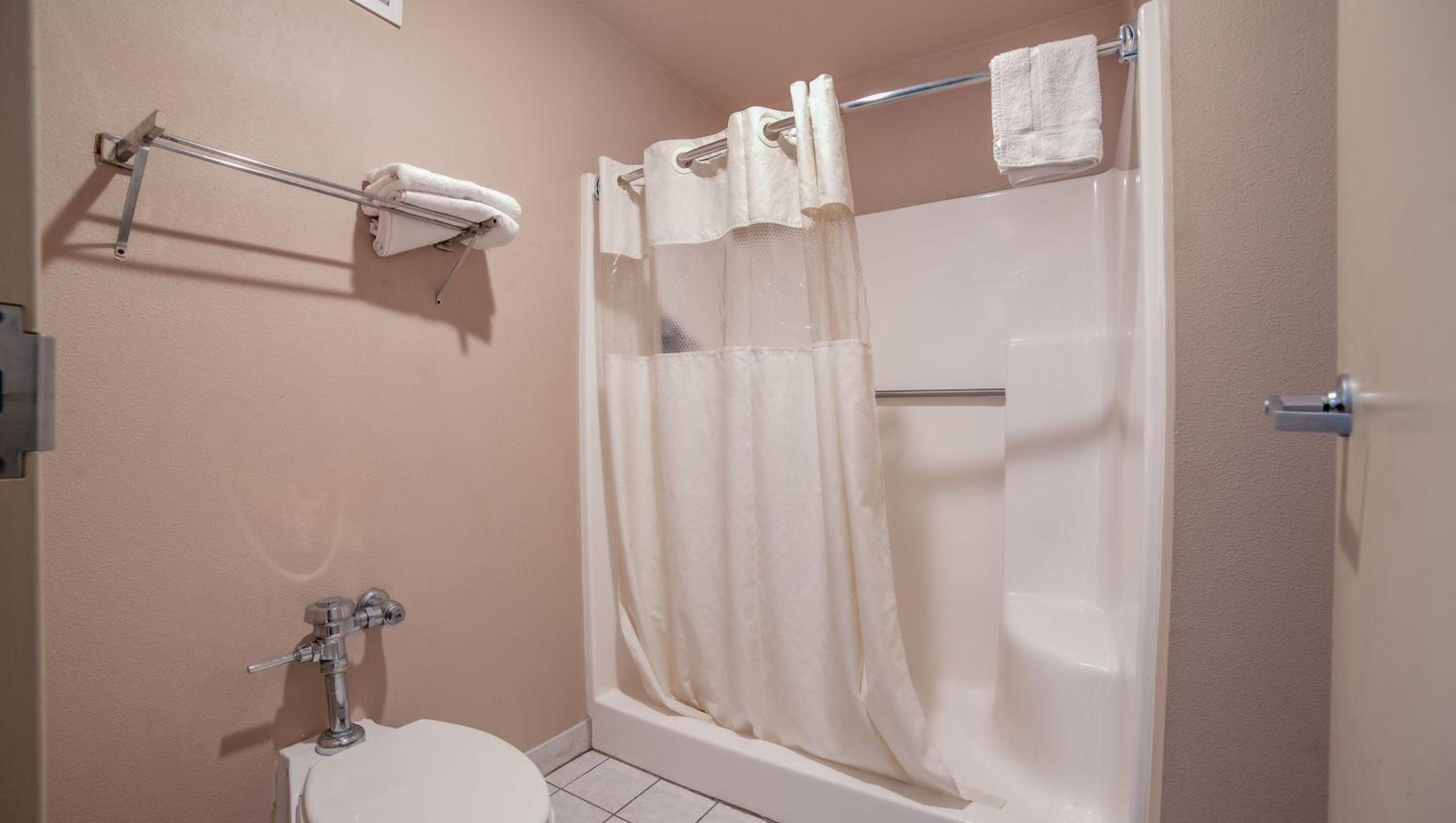 Standard Quadruple Room photo 3