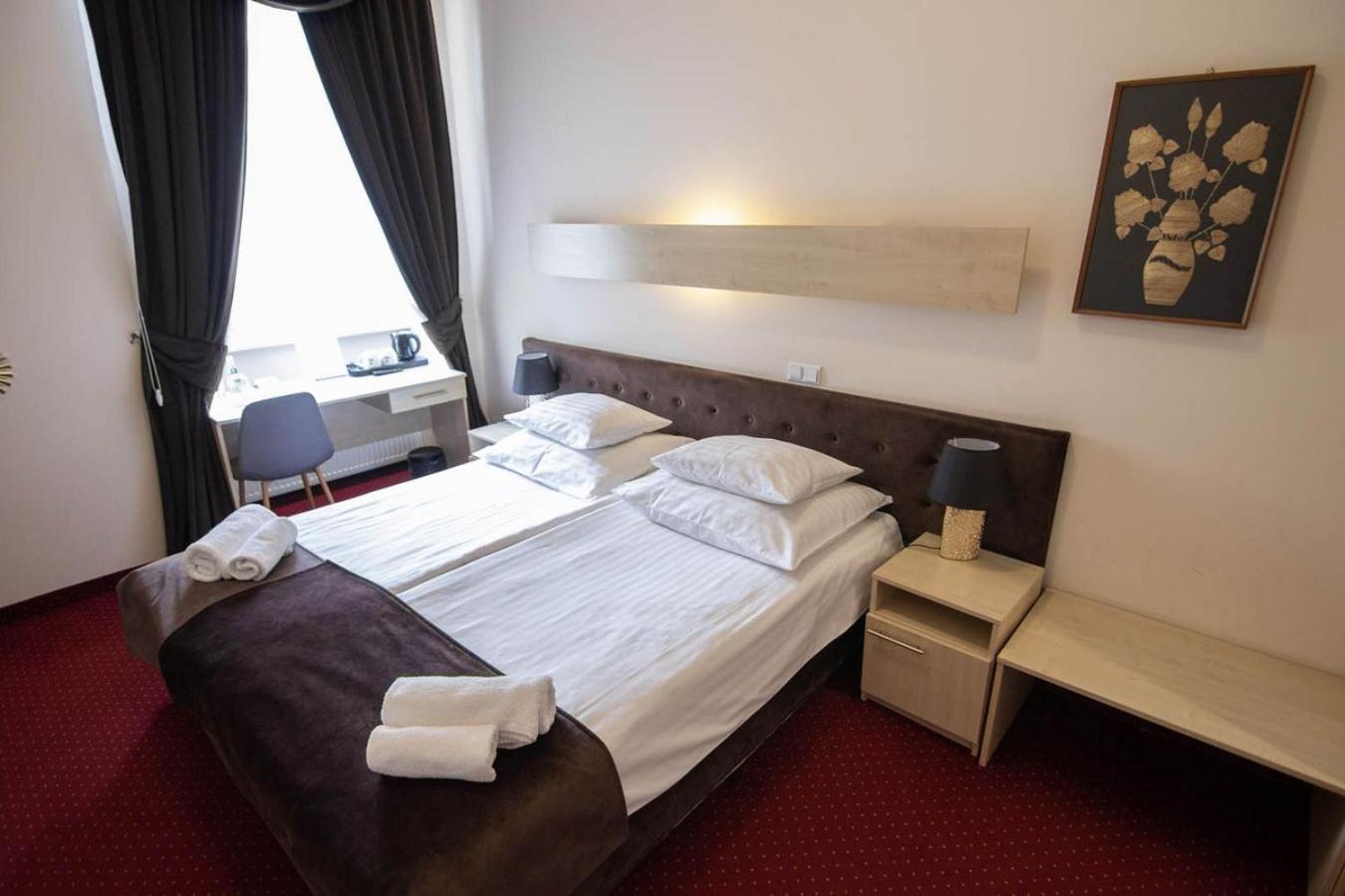 Double or Twin Room - Photo 27