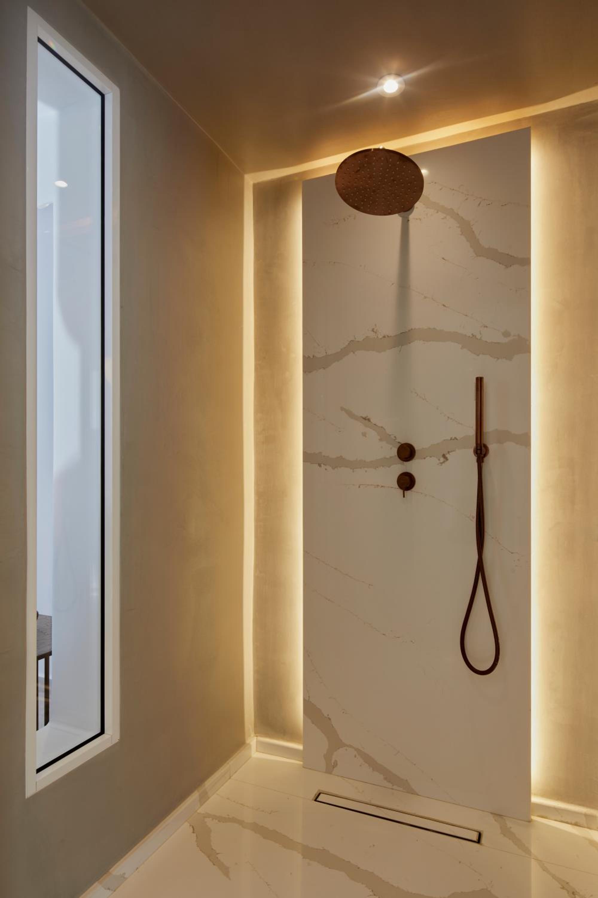 The Diamond Suite with Diamond Infinity Heated Private Pool - Photo 10