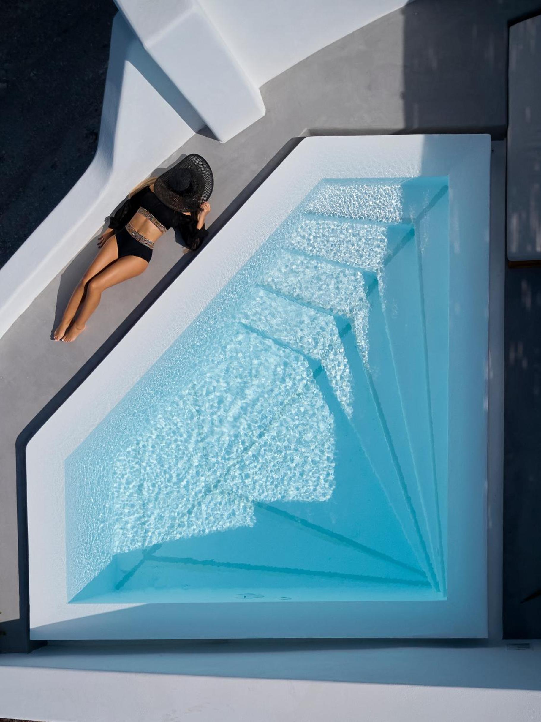 The Diamond Suite with Diamond Infinity Heated Private Pool - Photo 4