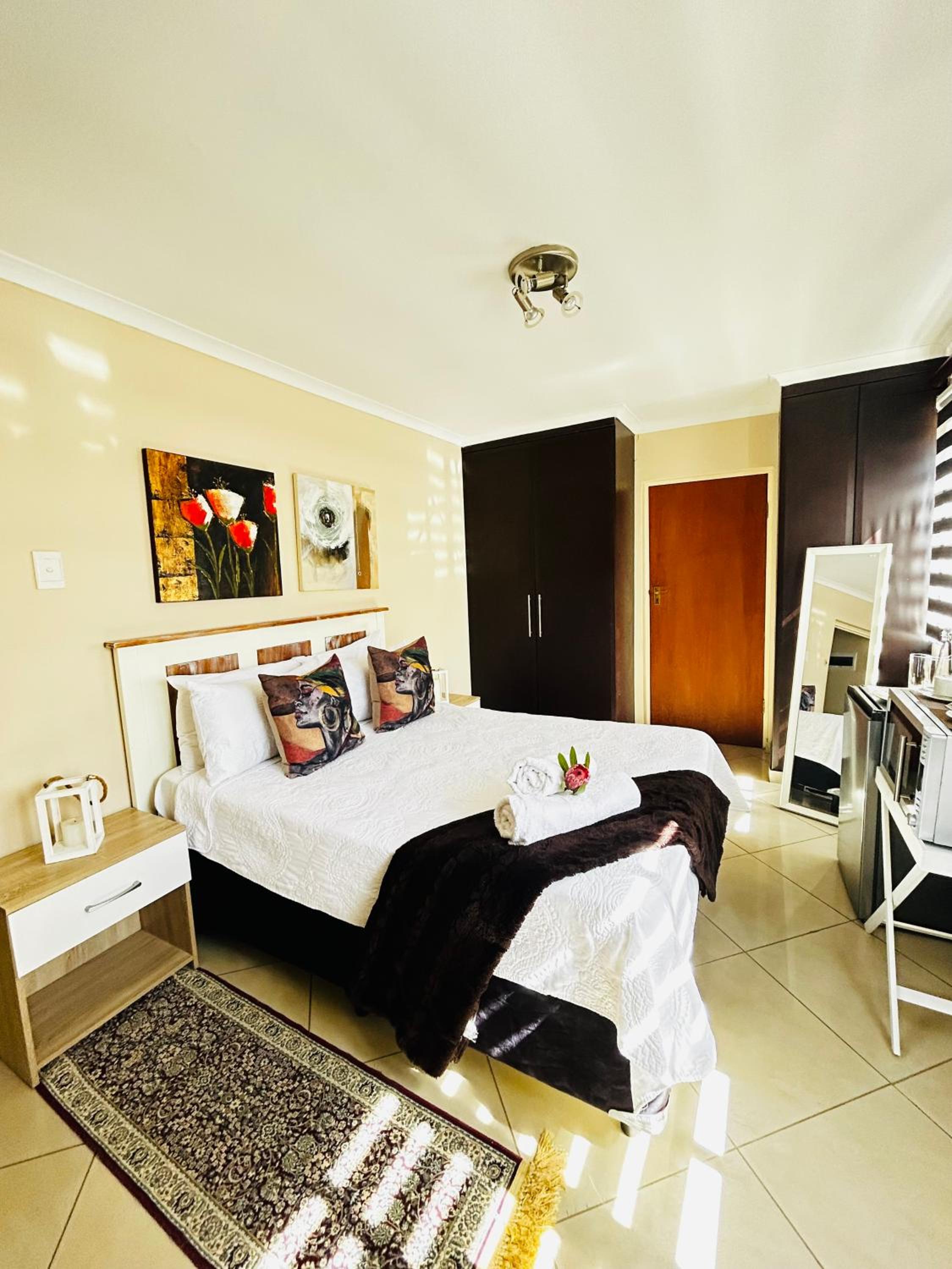 Double Room with Private Bathroom photo 1