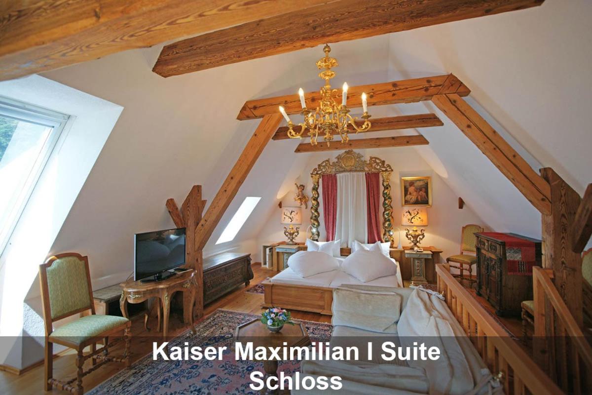 Deluxe Suite - Photo 1