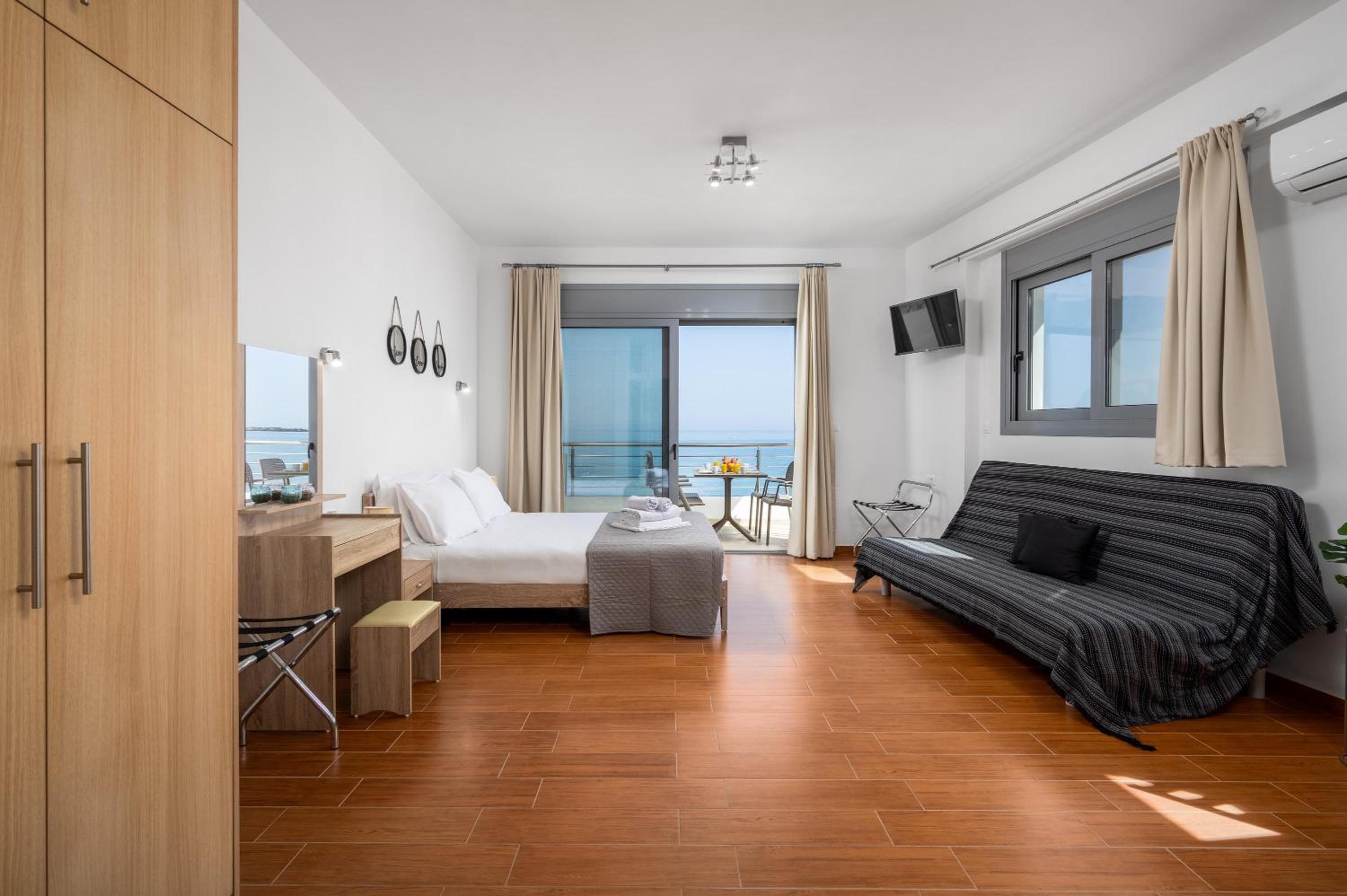 Studio photo 1