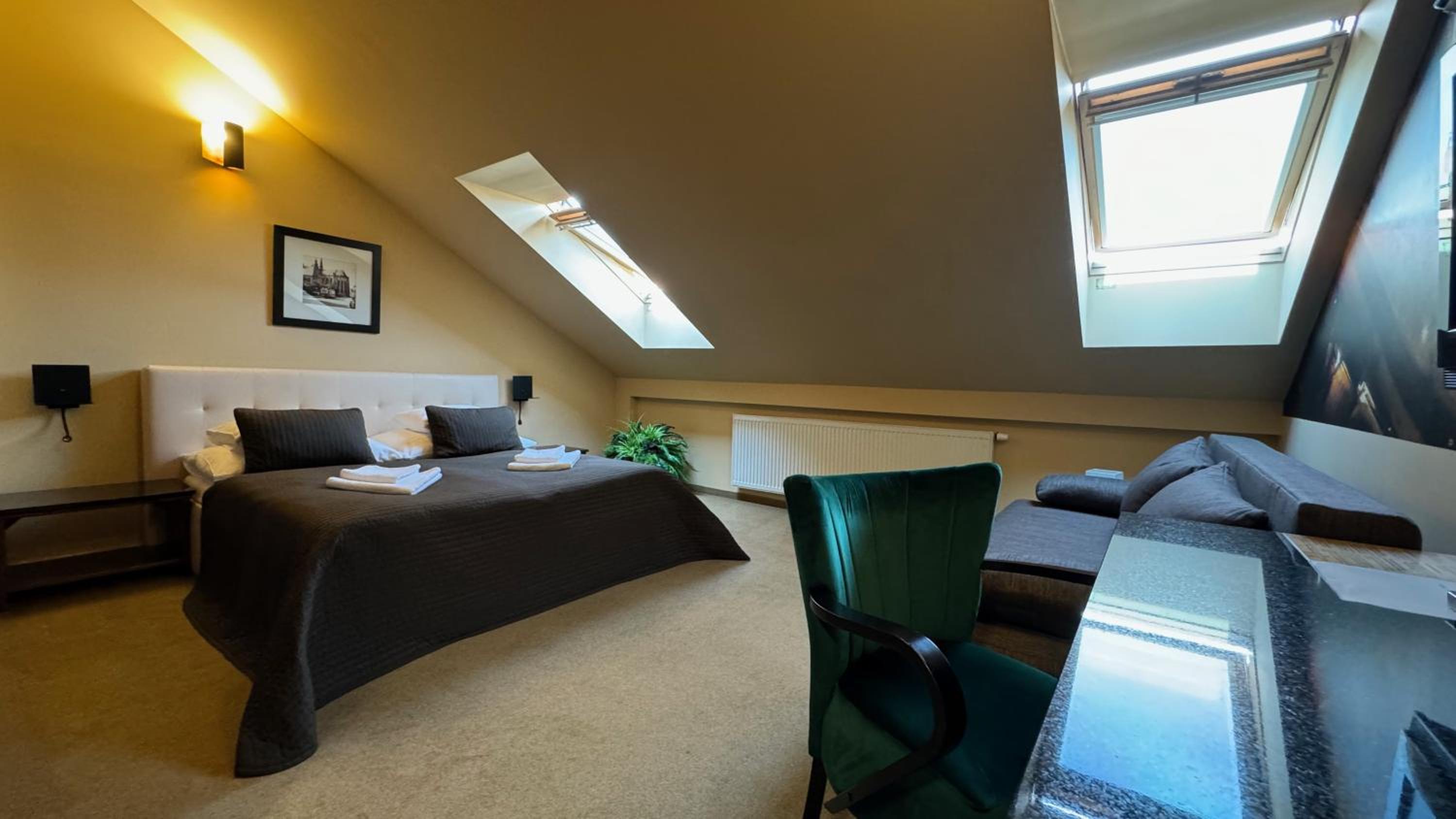 Deluxe Double Room photo 3