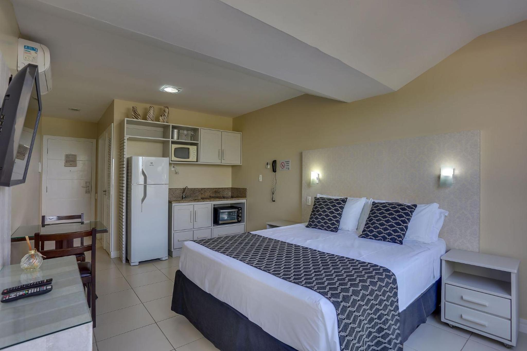 Double Room with Sea View - Photo 4