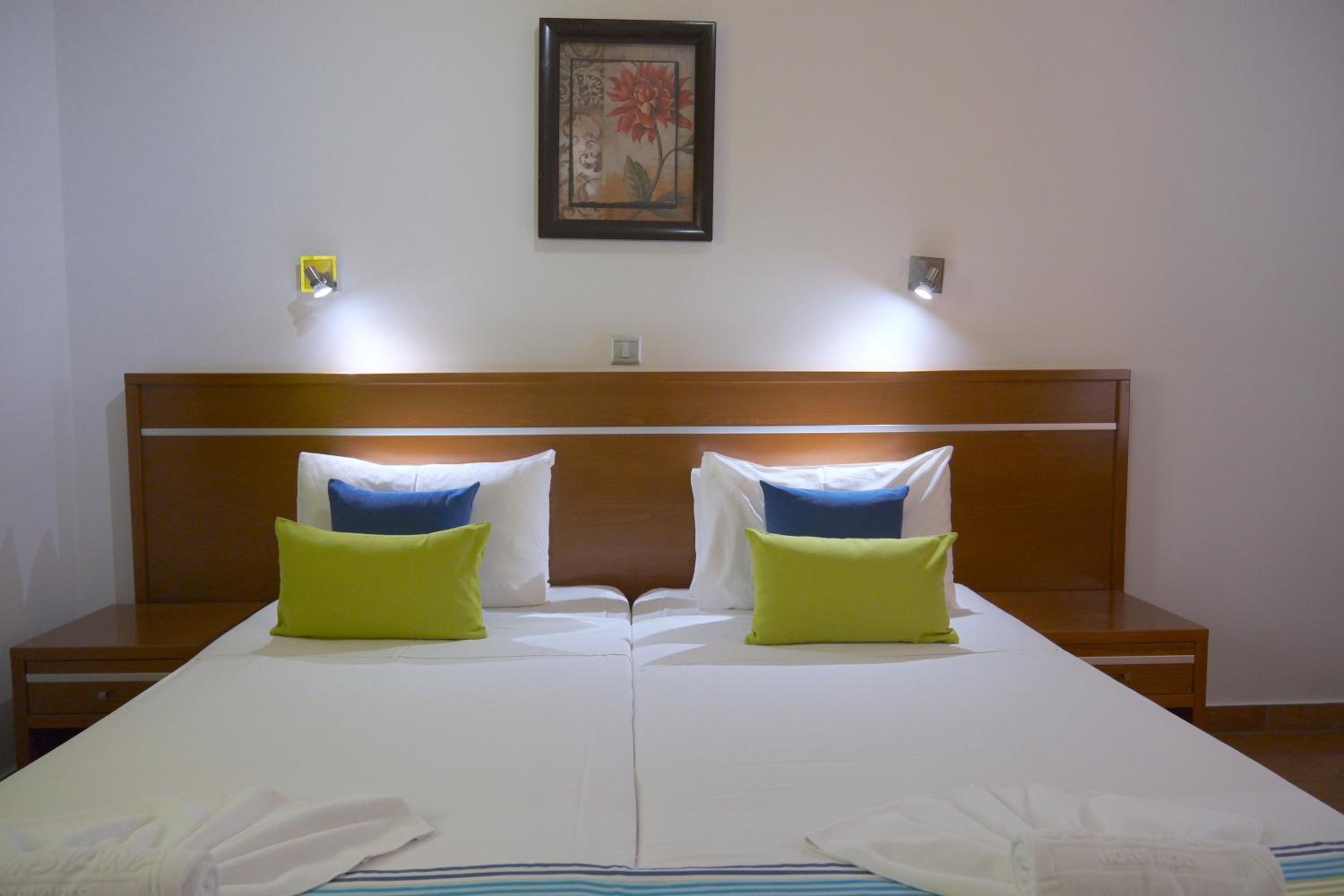 Deluxe Apartment (4 Adults)