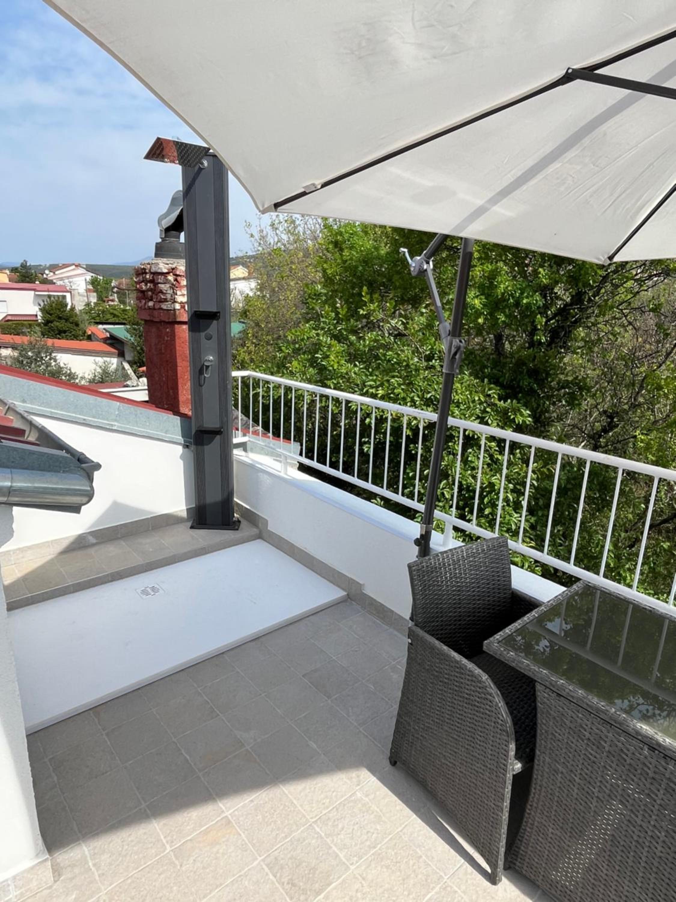 Studio with Terrace photo 2