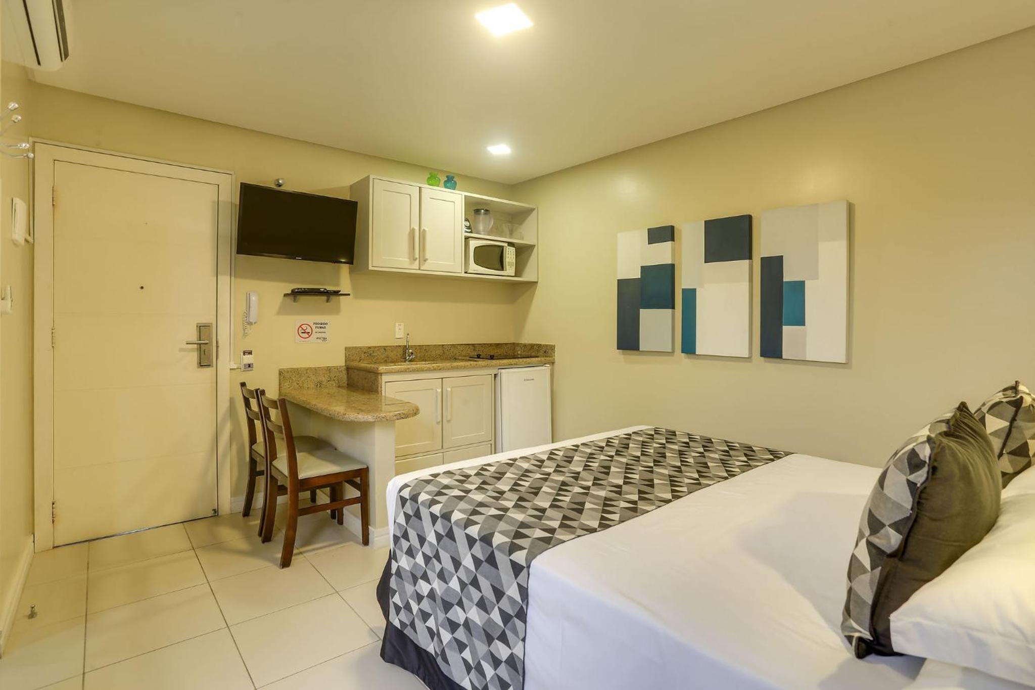 Double Room with Garden View - Photo 3