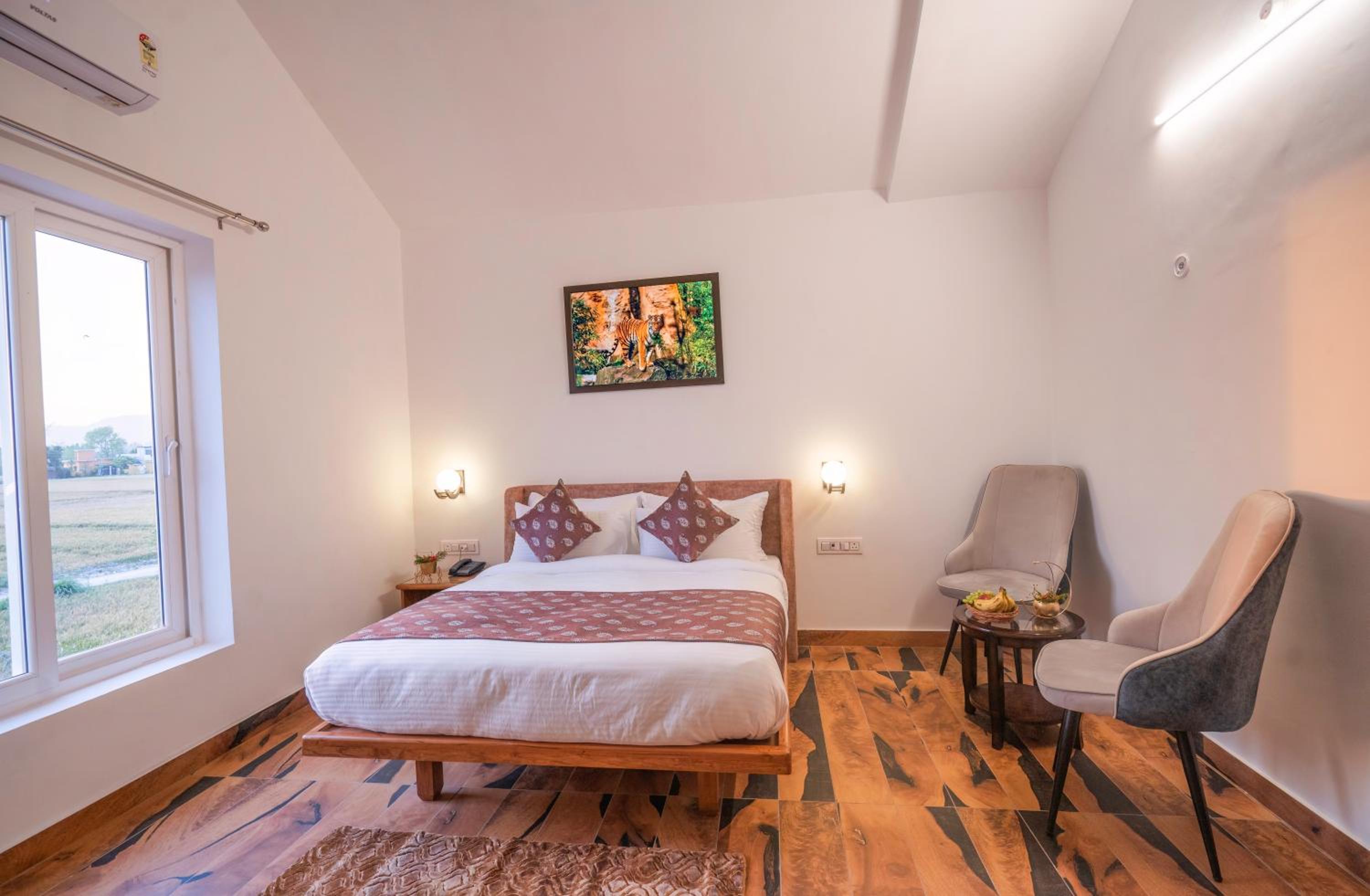Budget Double Room photo 3