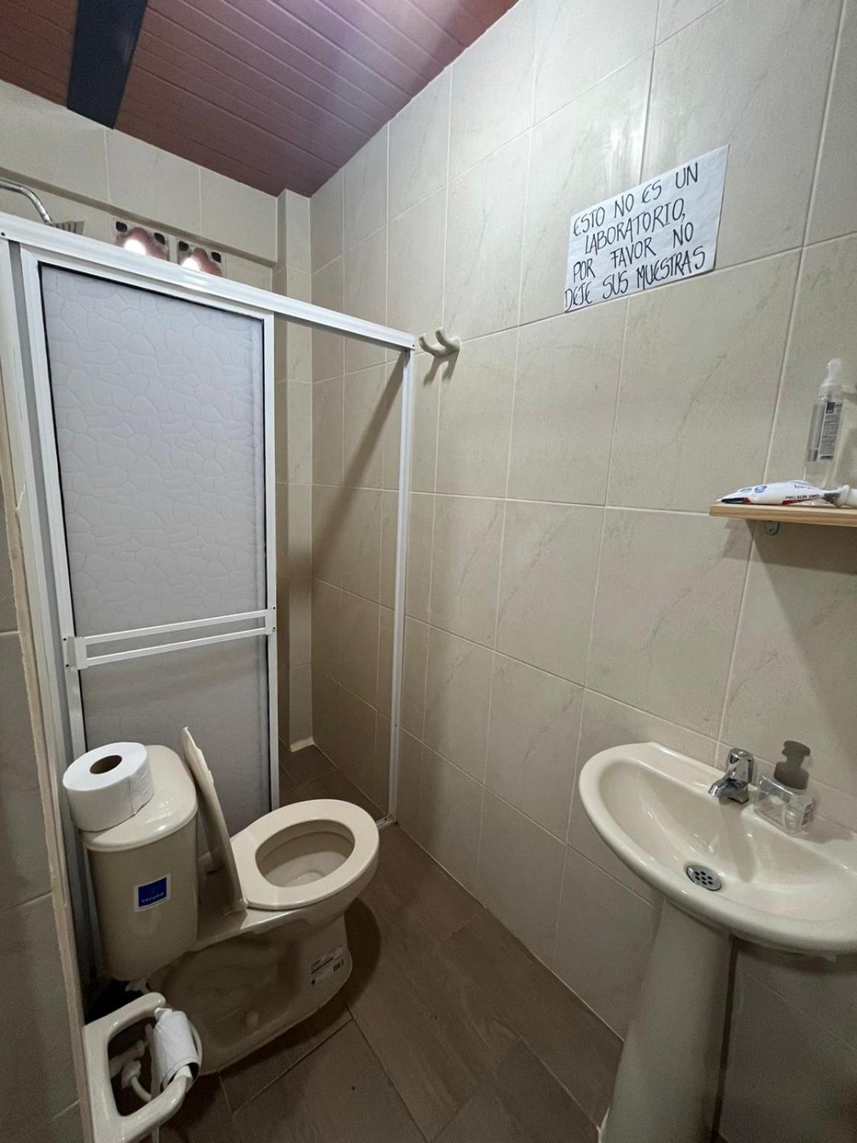 Four-Bedroom House photo 2