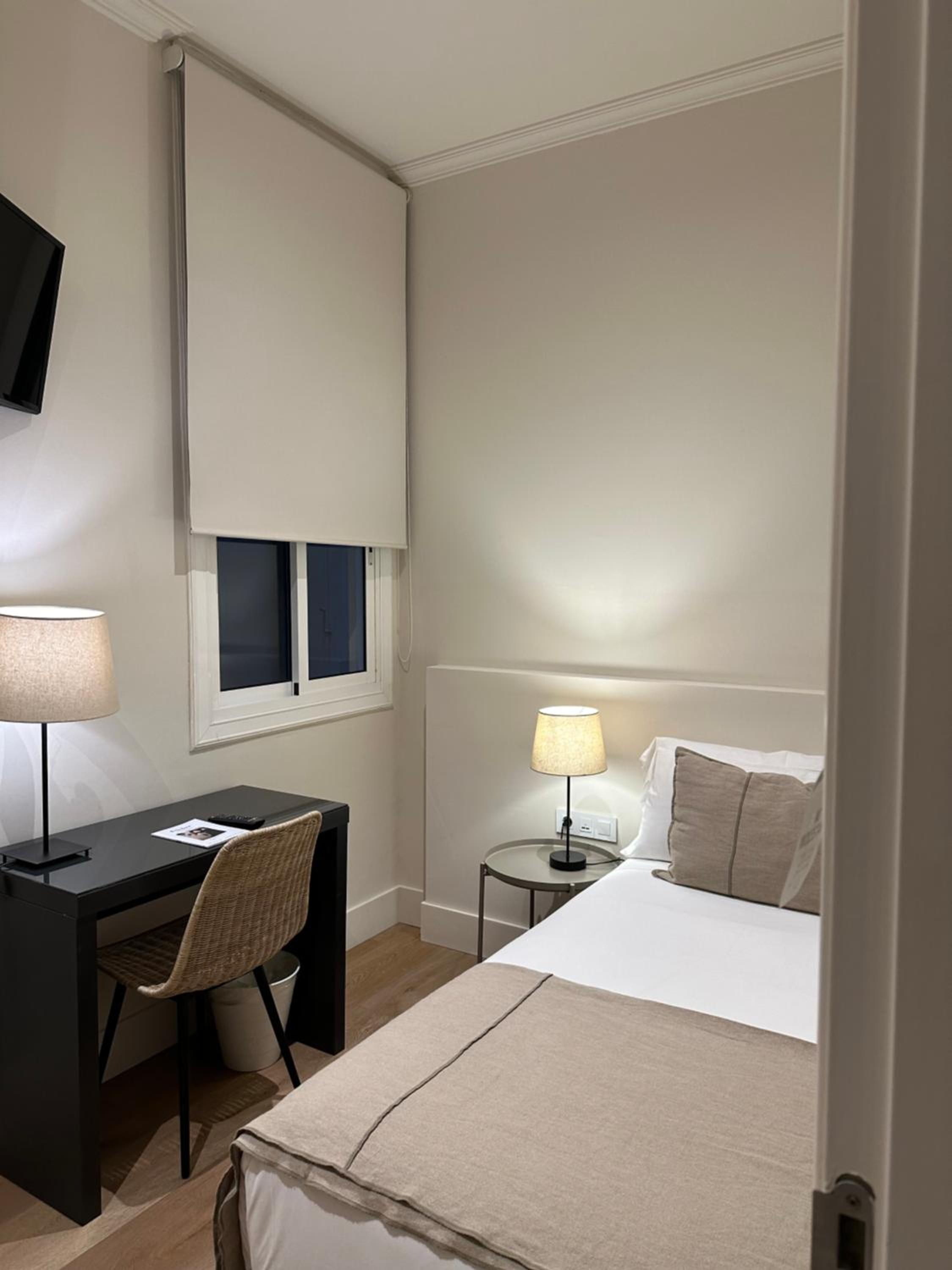 Single Room photo 3