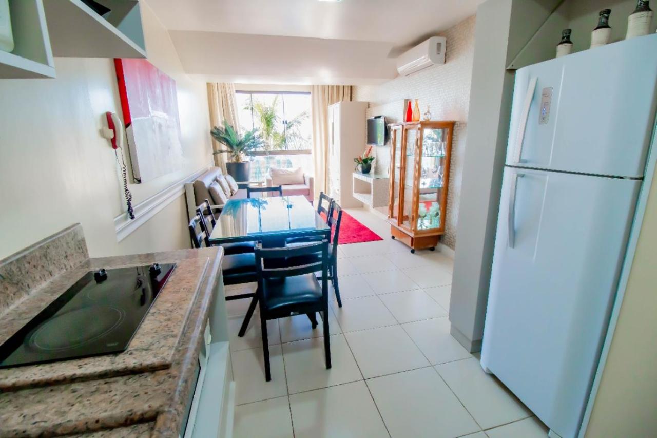 Two-Bedroom Luxury Apartment with Sea View - Photo 4