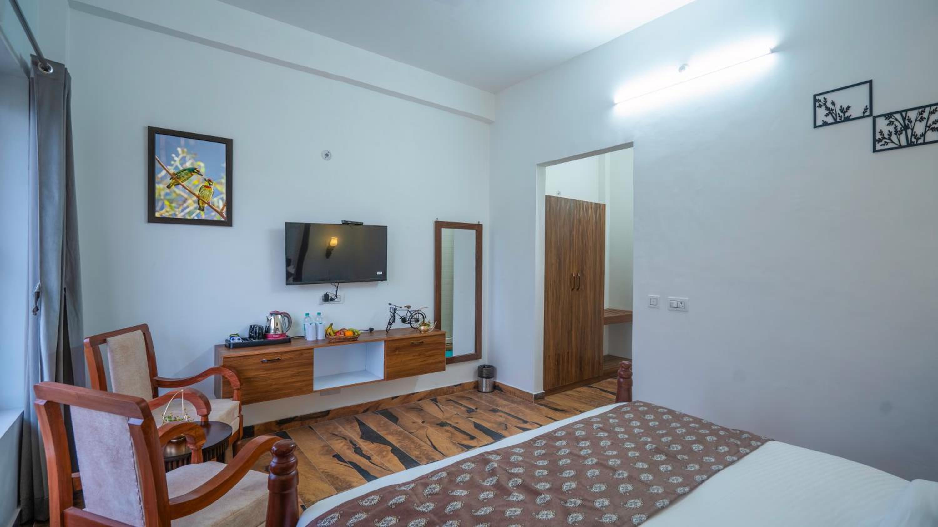 Suite With Pool View photo 1