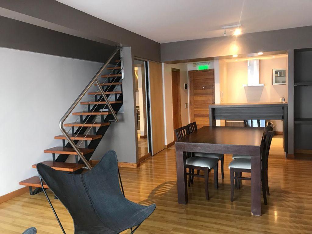 Apartment - Split Level photo 3