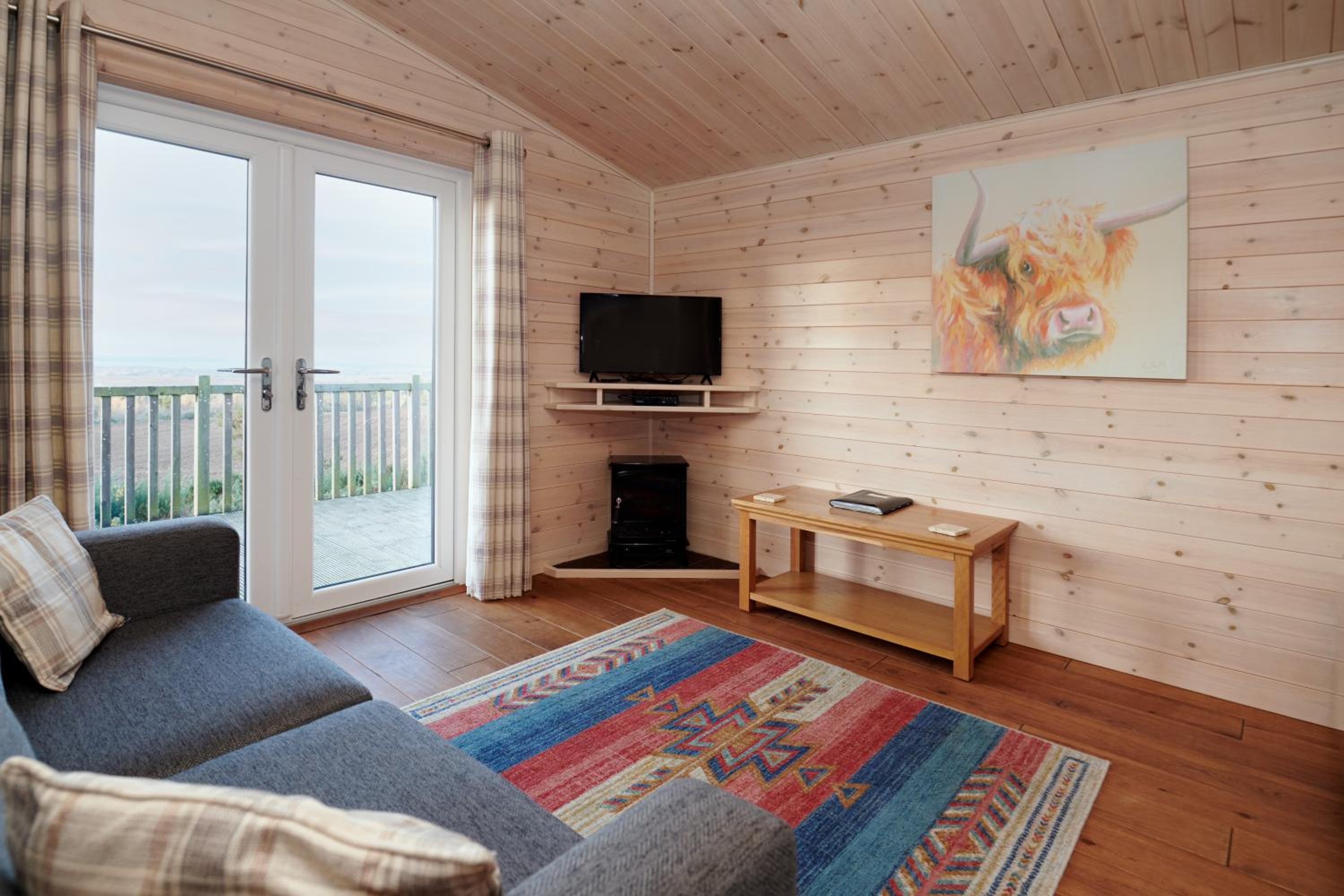 Three-Bedroom House photo 1