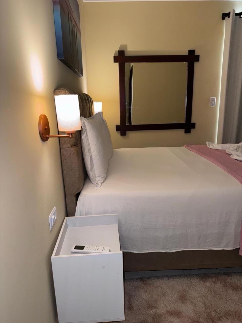 Deluxe Double Room with Balcony photo 3