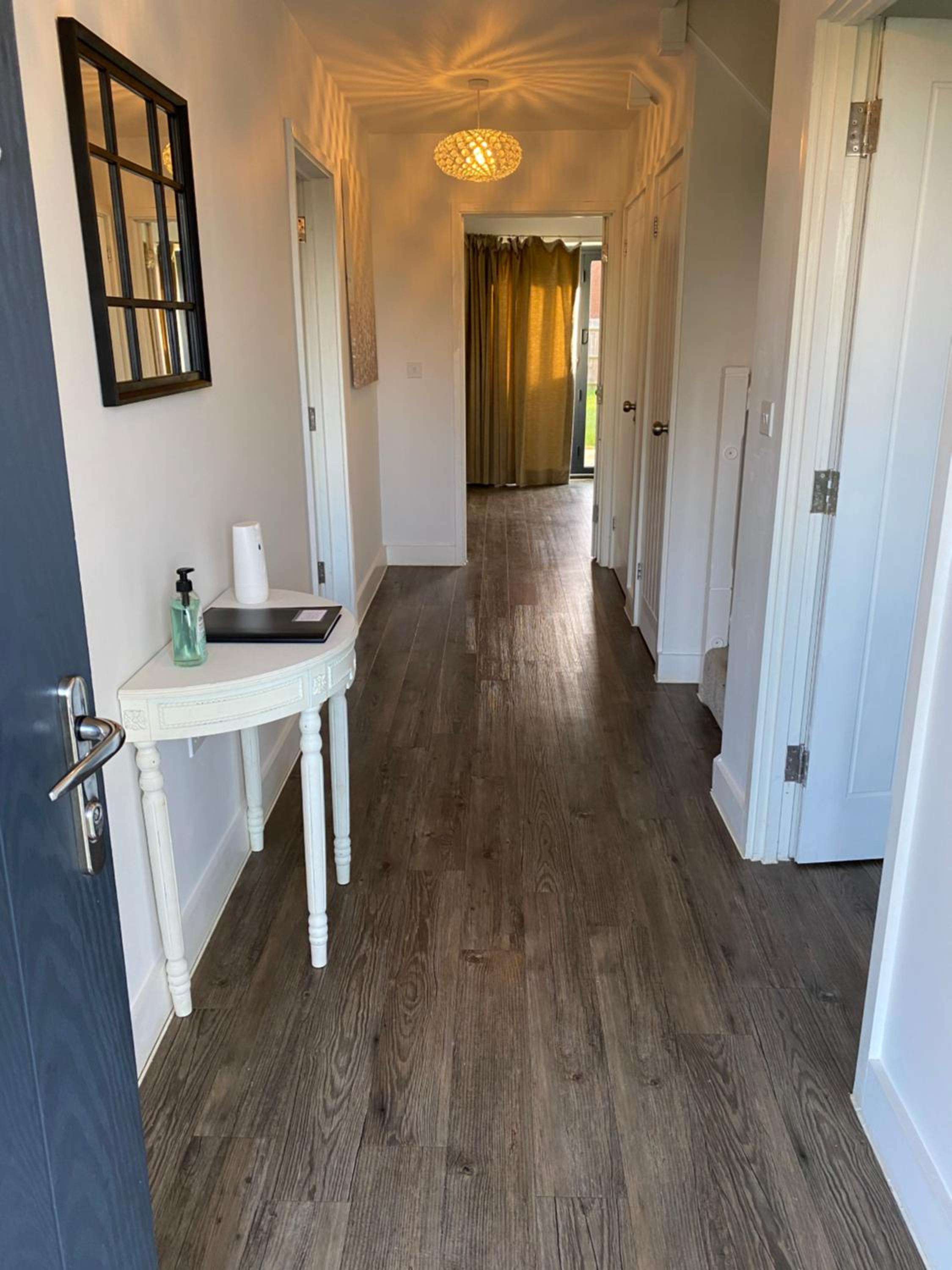 Four-Bedroom House photo 1