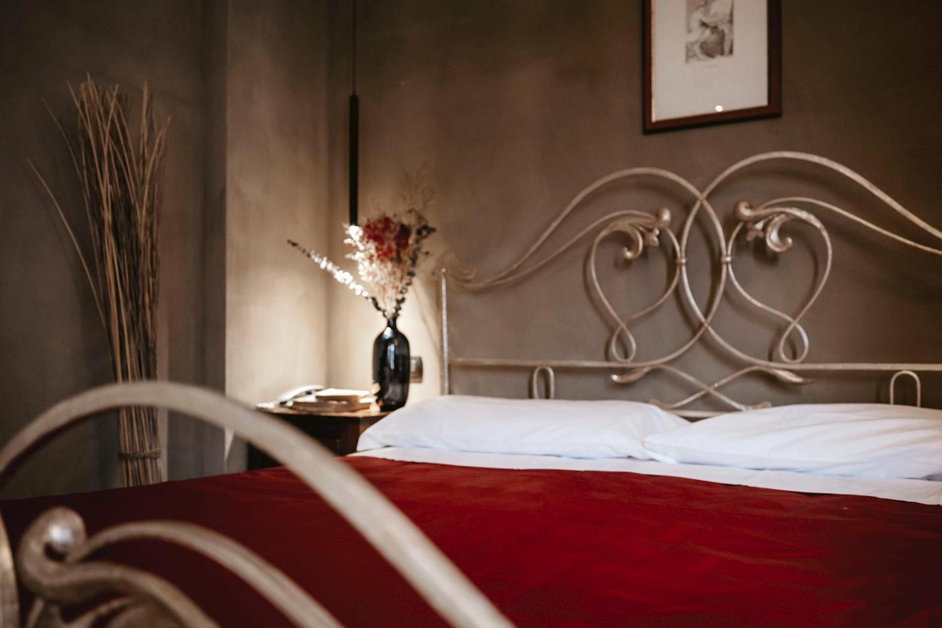Suite - Photo 2