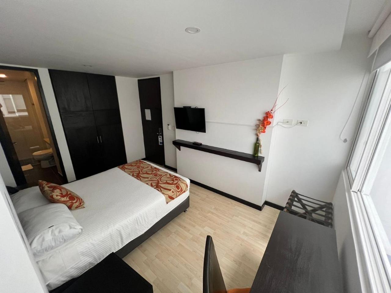 Double Room photo 3