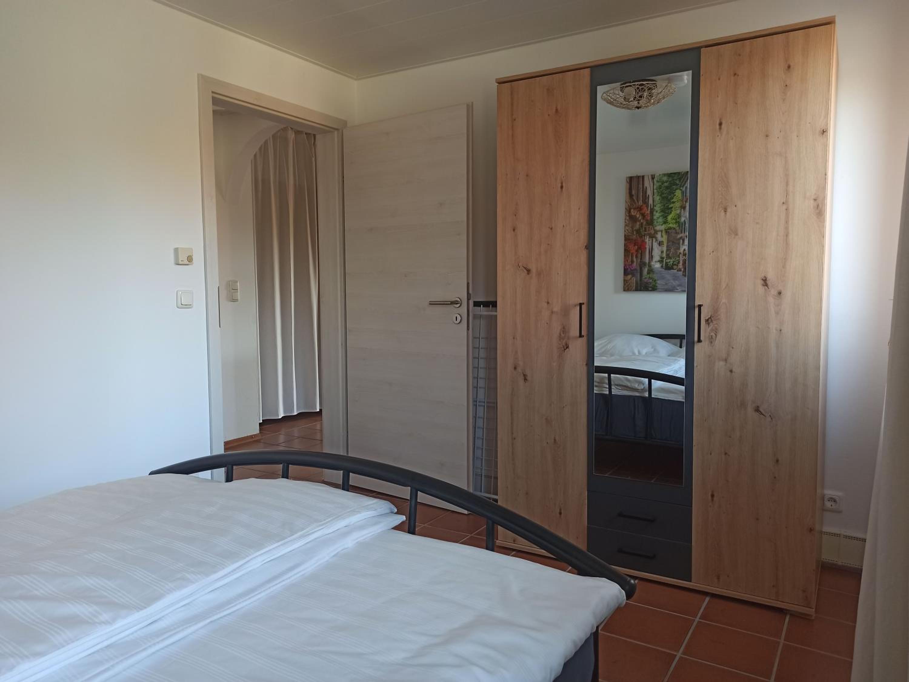 One-Bedroom Apartment with Terrace photo 2