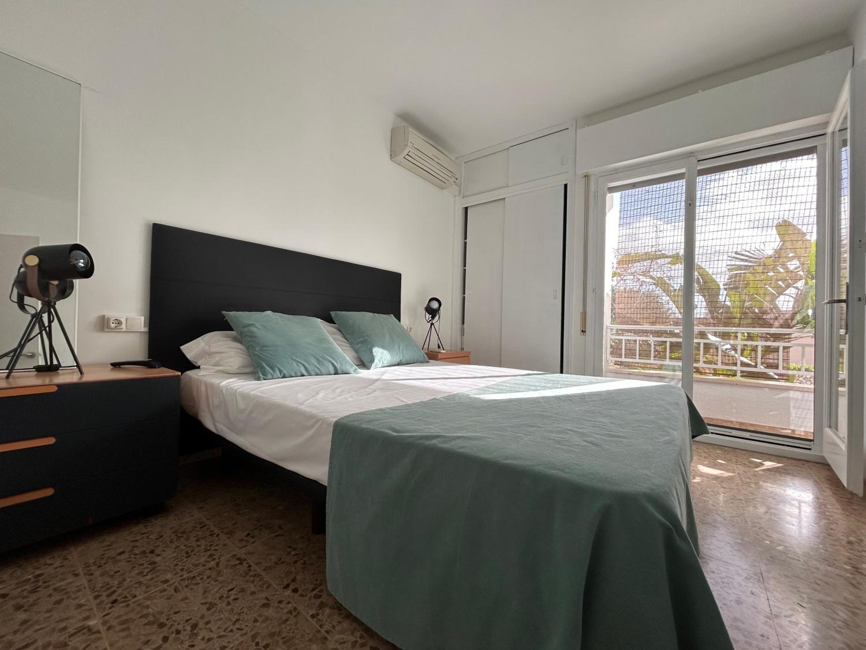 One-Bedroom House photo 3